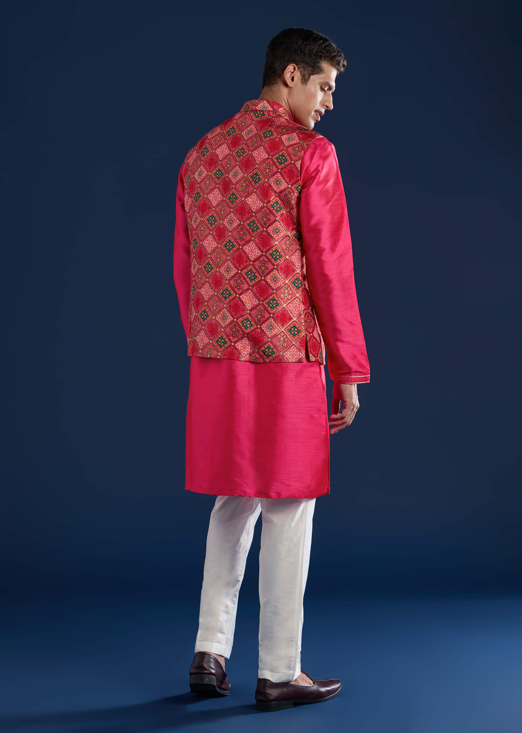 pink-silk-jacket-and-kurta-set-with-sequin-work-sg310409-5.jpg