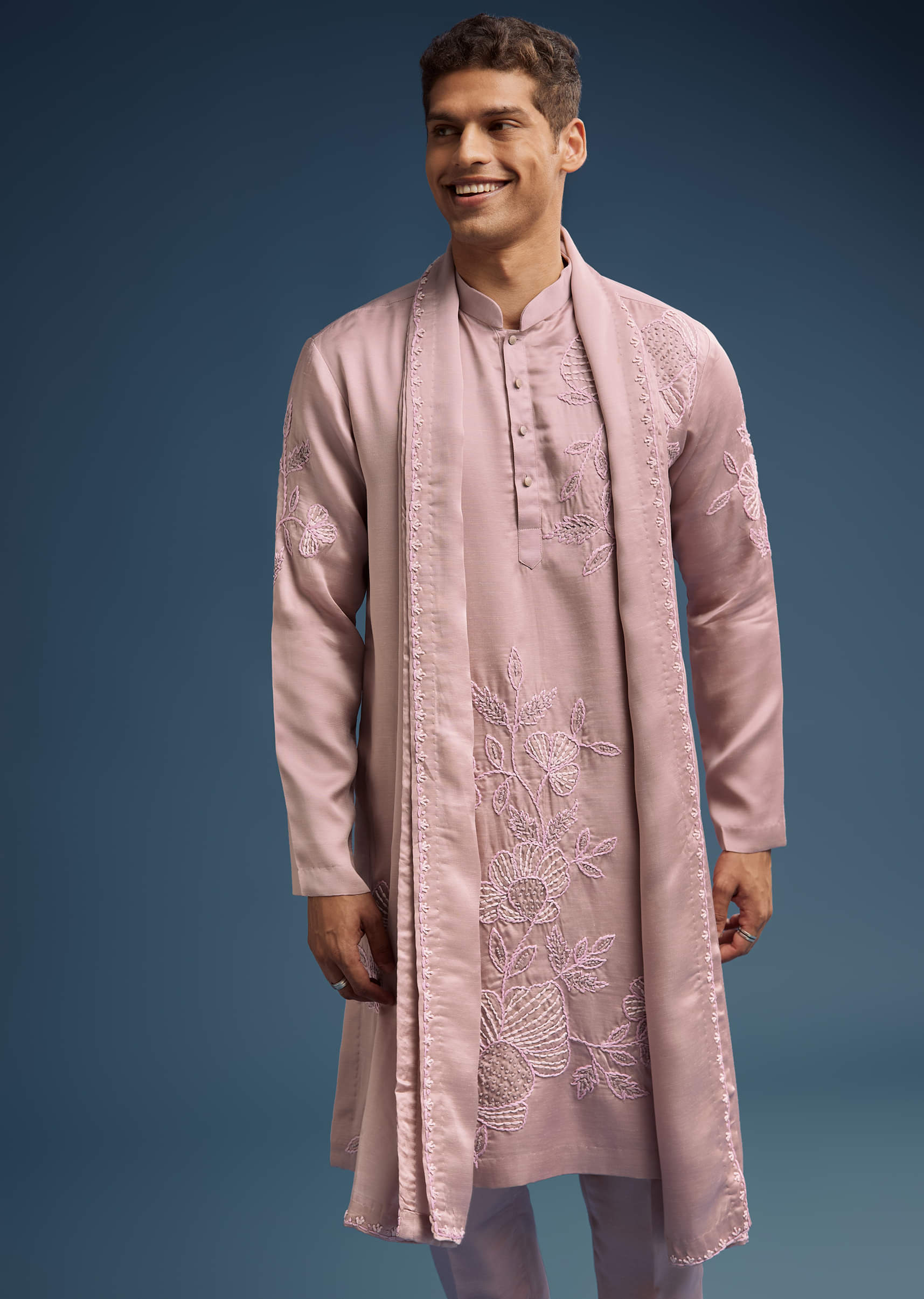 pink-silk-kurta-set-for-men-with-hand-done-thread-work-sg321916-4.jpg