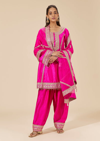 Pink Silk Kurta Set With Zari Sequin And Gotta Embroidery