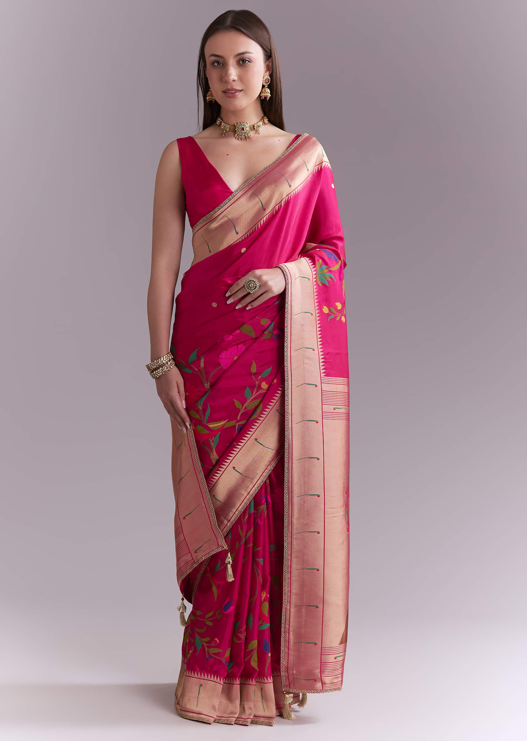 pink-silk-muniya-paithani-saree-with-multicolour-floral-motifs-sg352304-3.jpg