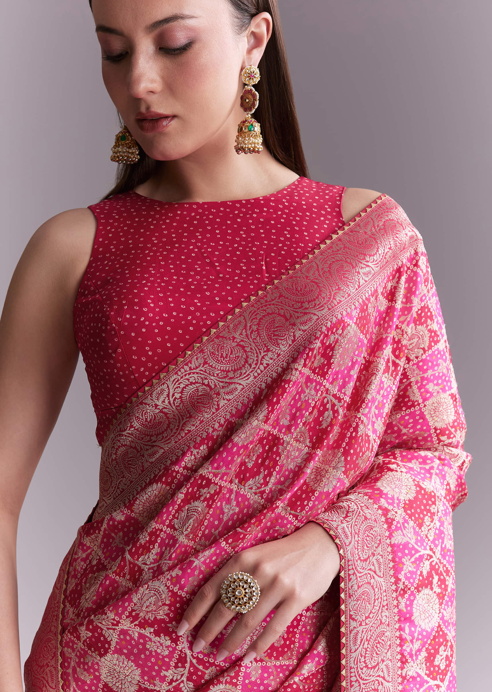 pink-silk-woven-saree-with-jaal-work-and-floral-motifs-sg351920-2.jpg