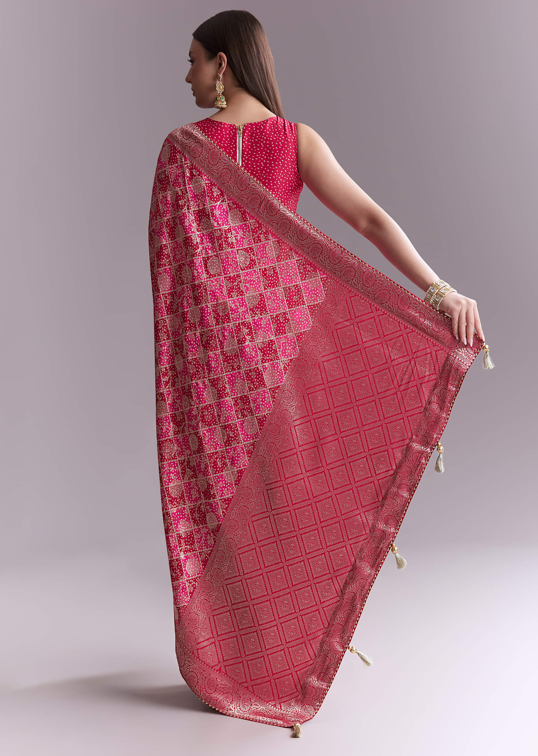 pink-silk-woven-saree-with-jaal-work-and-floral-motifs-sg351920-4.jpg
