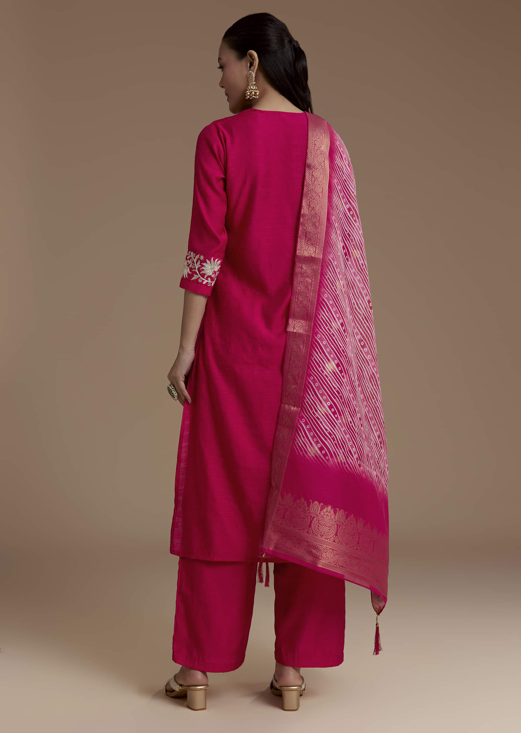 pink-straight-silk-kurta-set-with-zari-work-sg348407-5_52263c49-6bc7-4d87-9dbb-00b6e28cb979.jpg