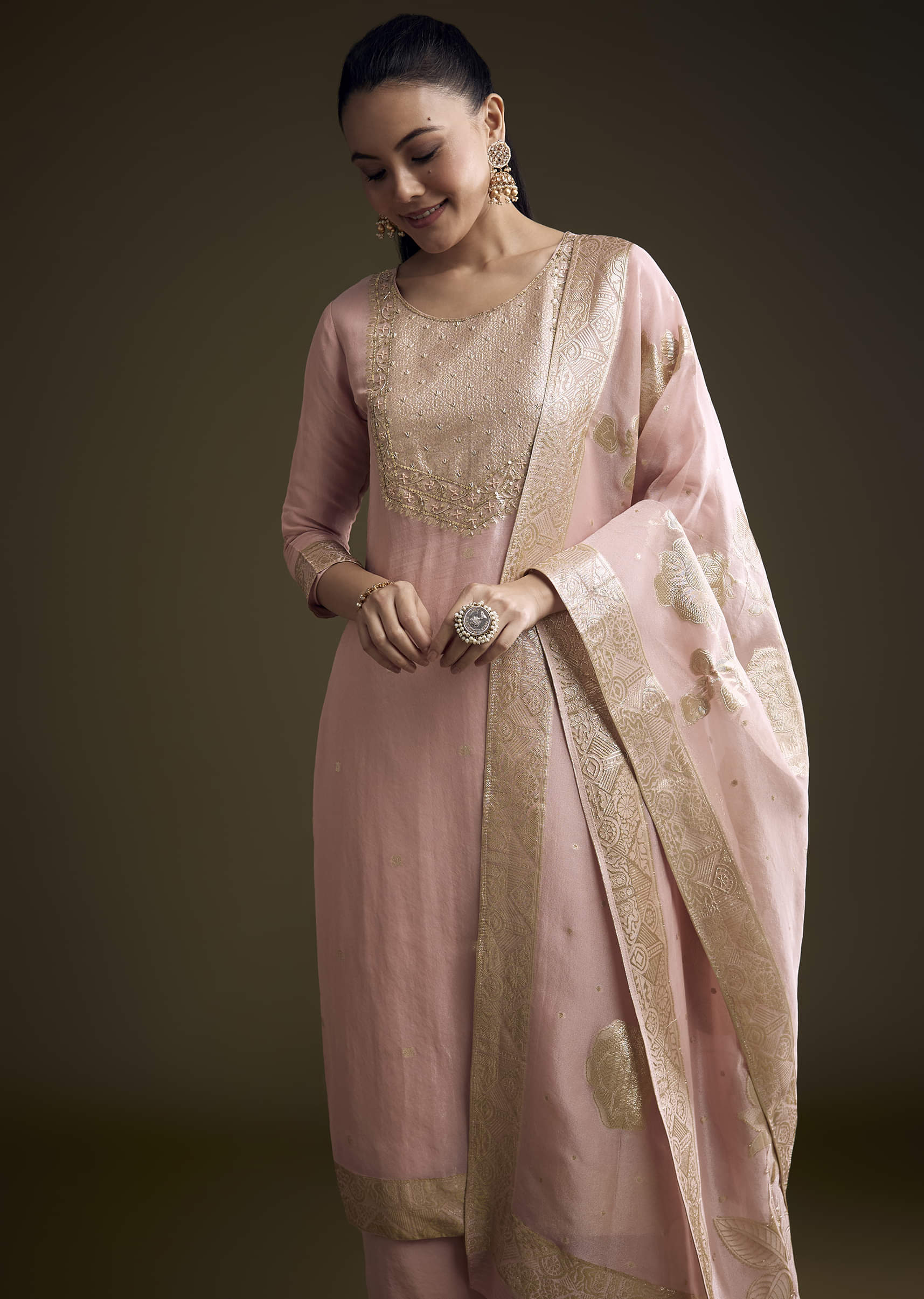 pink-tissue-kurta-set-with-zardosi-work-and-banarasi-weave-sg344768-4.jpg