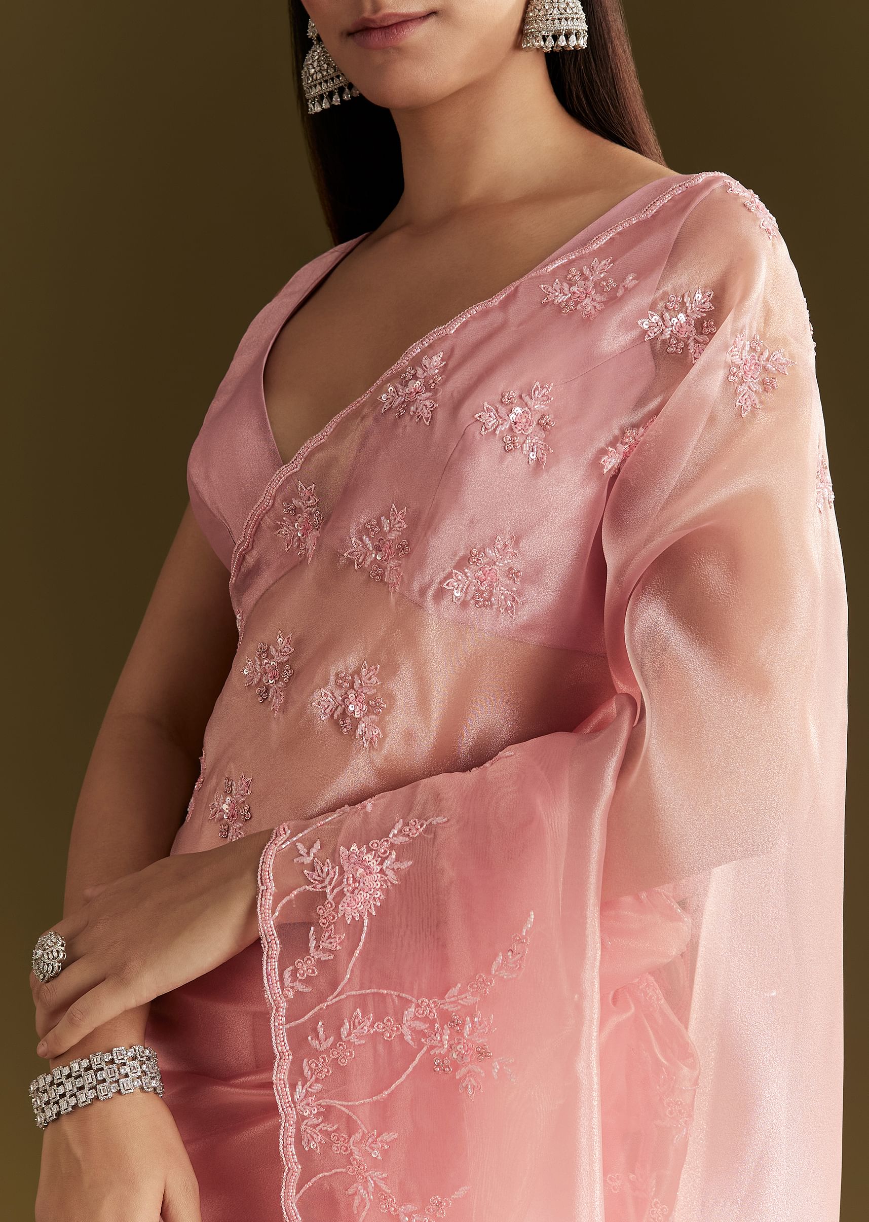 pink-tissue-saree-with-heavy-cutdana-and-beads-embroidery-sg293911-3_91e3cfd6-67e6-412d-aeca-fea3eede59dc.jpg