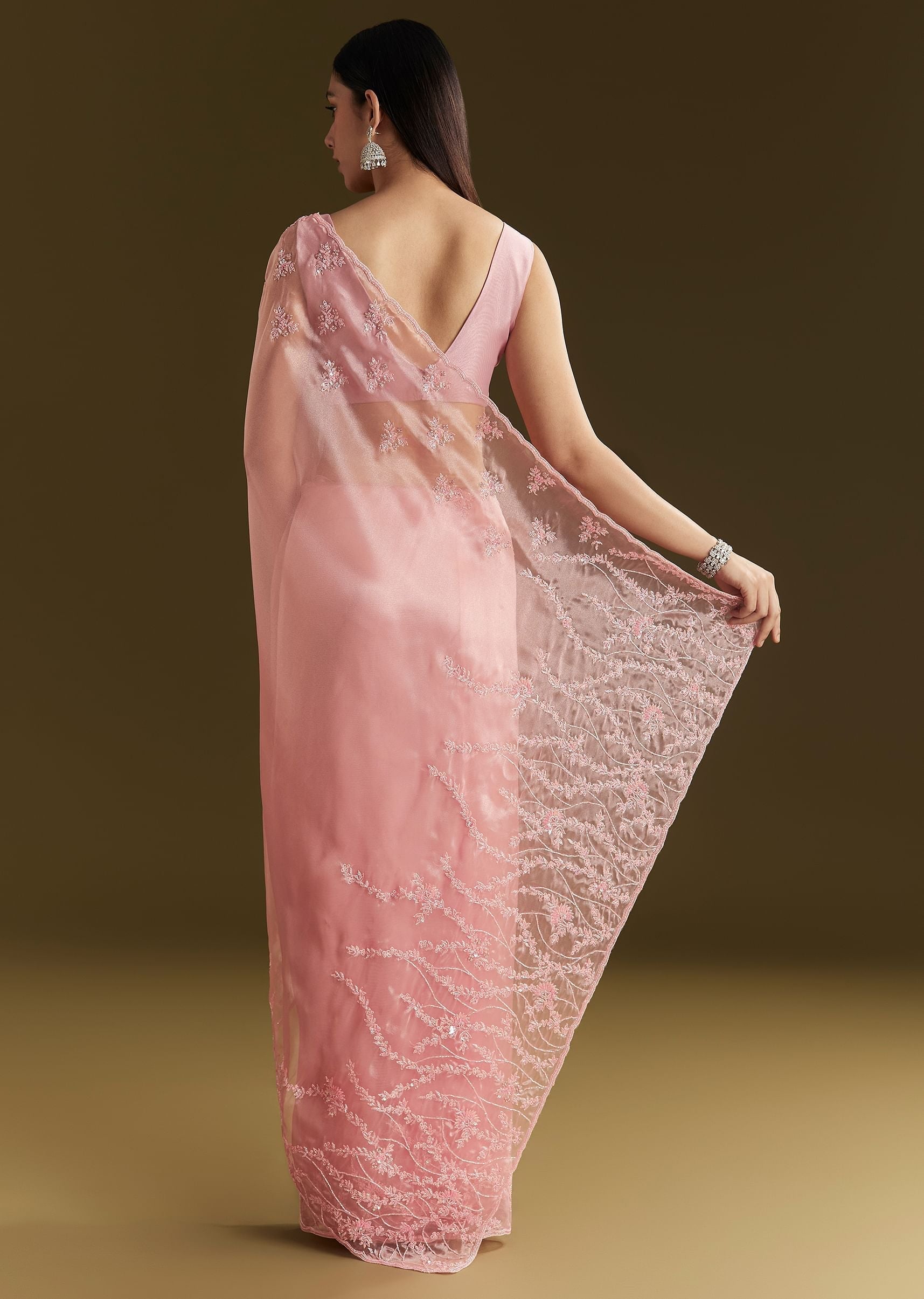pink-tissue-saree-with-heavy-cutdana-and-beads-embroidery-sg293911-6_70ab1ad9-e9eb-44ea-bc49-f973371f6502.jpg