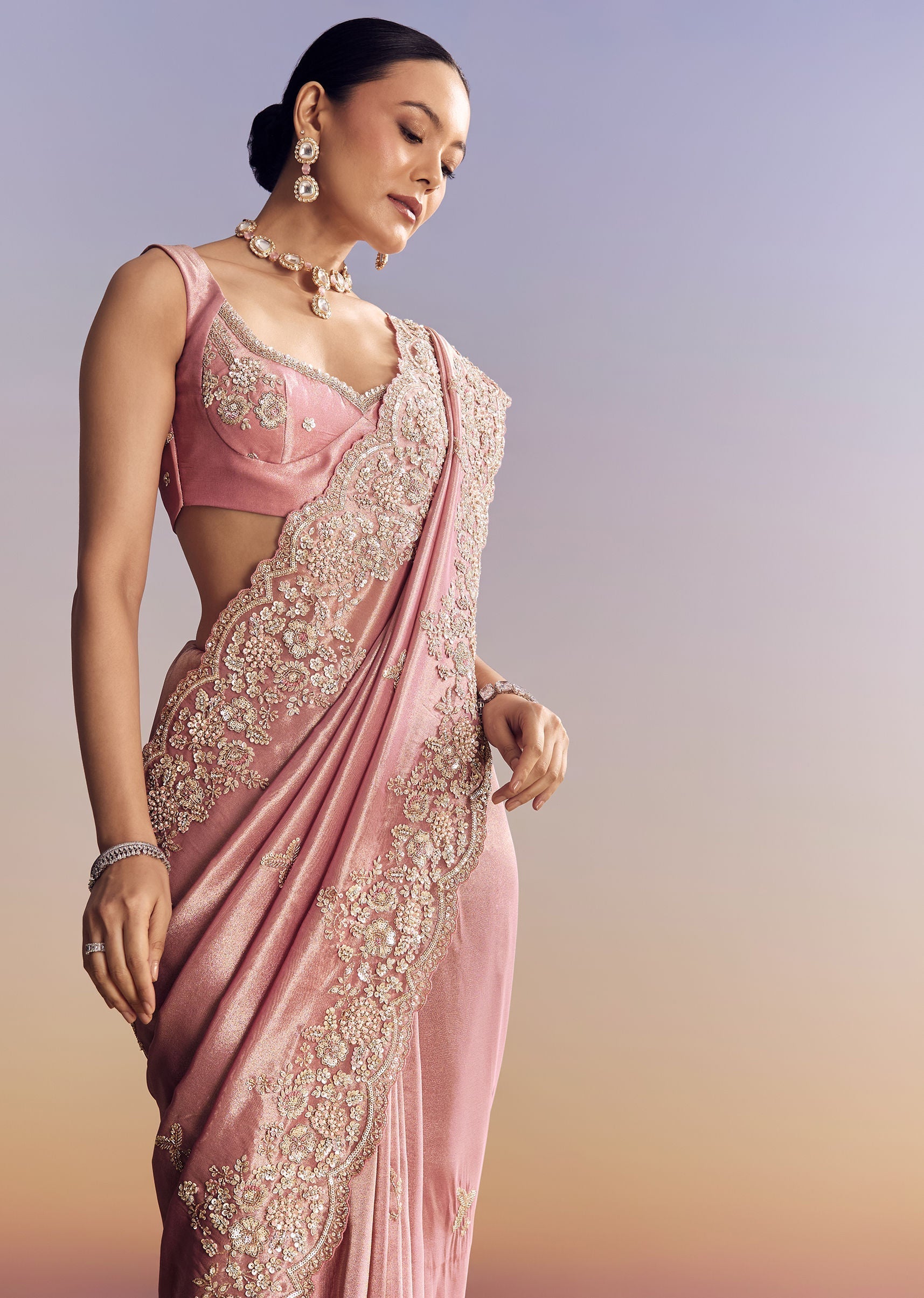 pink-tissue-silk-saree-with-scalloped-border-sg317942-5_9ef973f0-da0a-4fdd-a174-469a79272c16.jpg