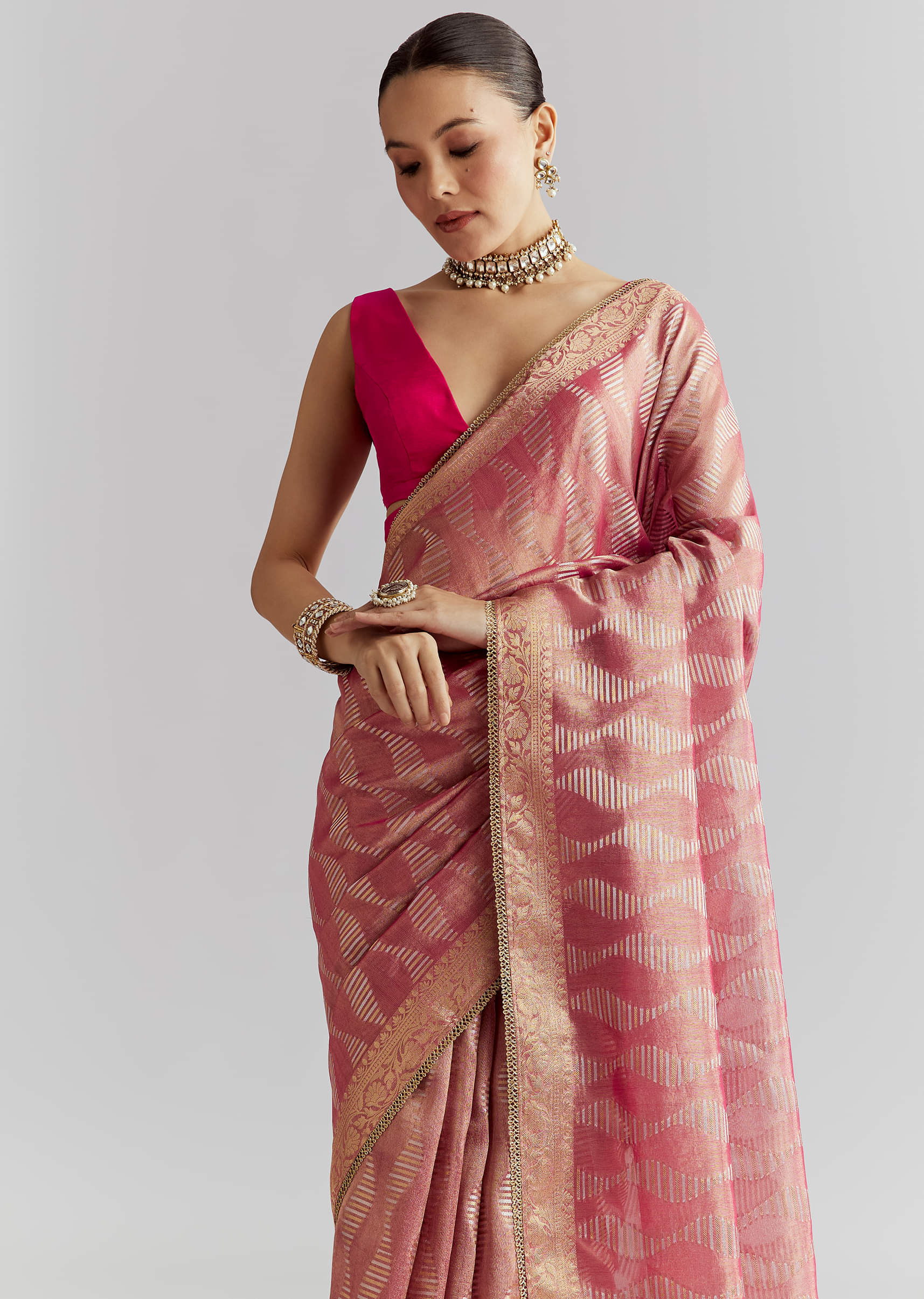 pink-tissue-silk-woven-saree-with-weavy-motif-embroidery-sg351927-5.jpg