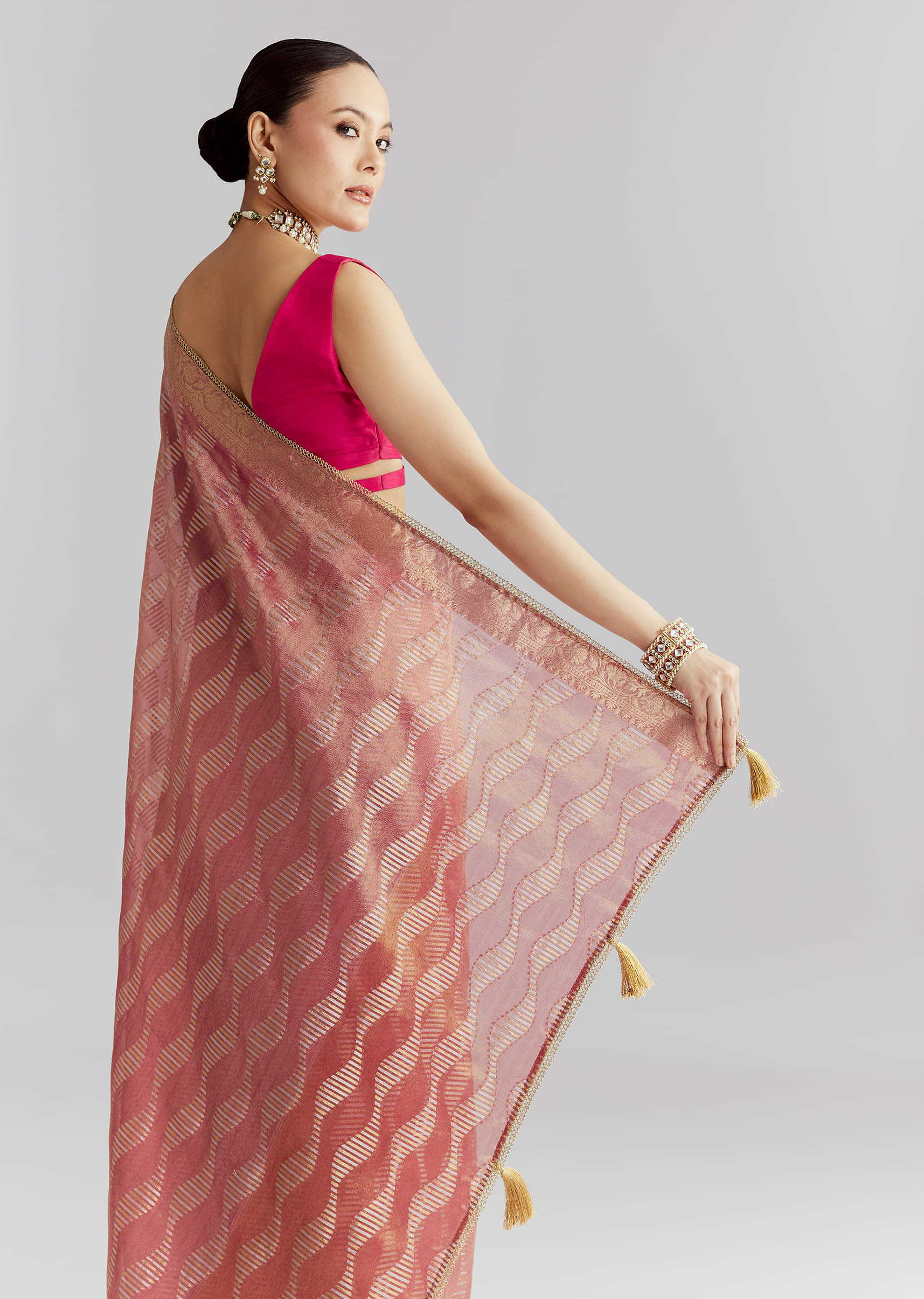 pink-tissue-silk-woven-saree-with-weavy-motif-embroidery-sg351927-6.jpg