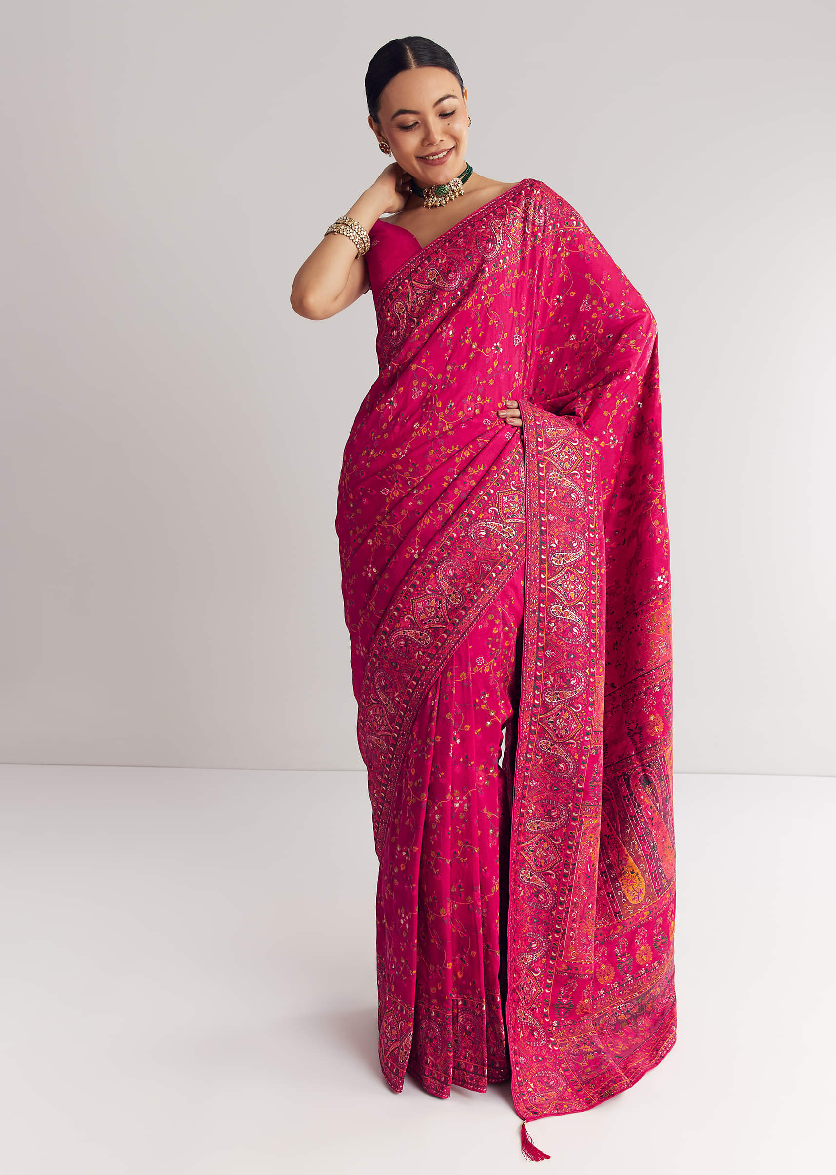pink-traditional-floral-and-jaal-woven-saree-sg314382-1_7b9ebf2e-ada1-4225-b946-144dbe3248c4.jpg