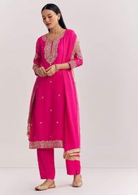 pink-zari-work-kurta-set-with-chiffon-dupatta-sg318580-2_0c227150-f229-4846-9a92-499bcf172990.jpg