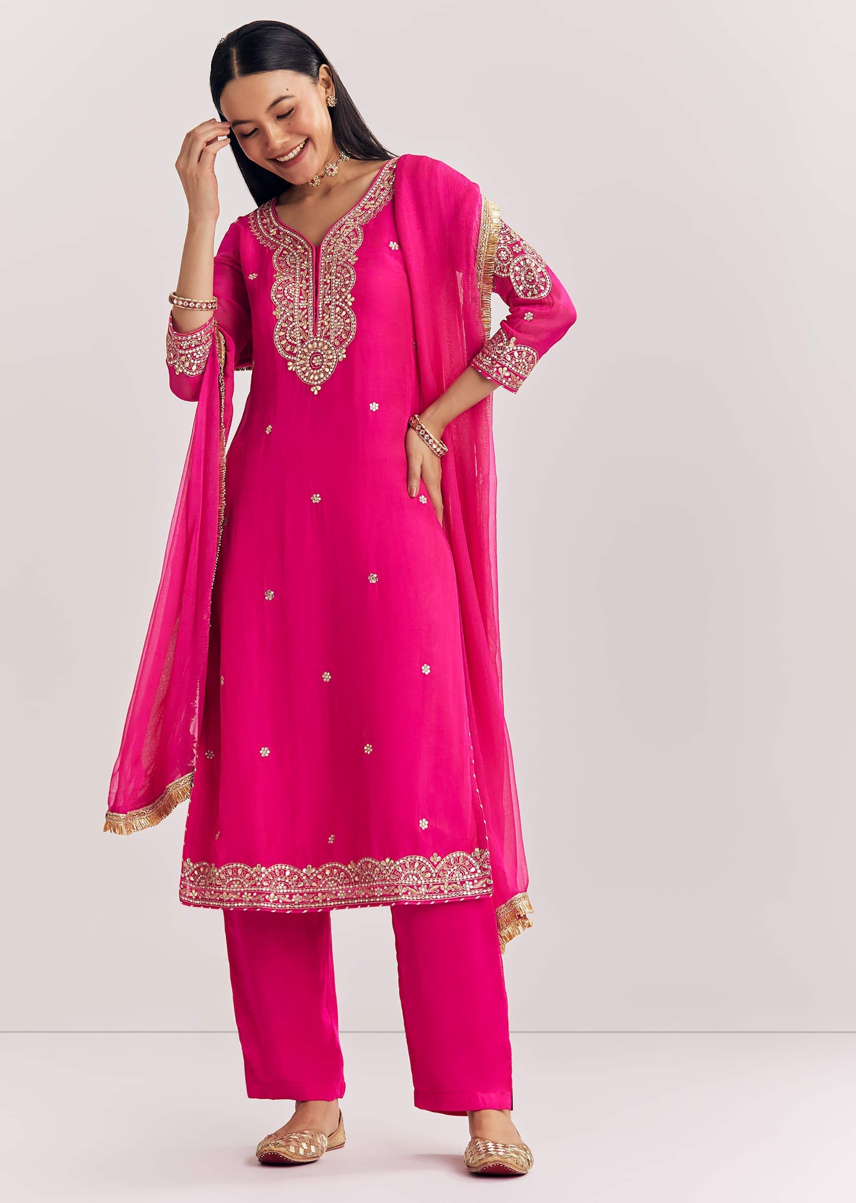 pink-zari-work-kurta-set-with-chiffon-dupatta-sg318580-4_a1995e57-aade-4f31-8e85-b1752a504fa7.jpg