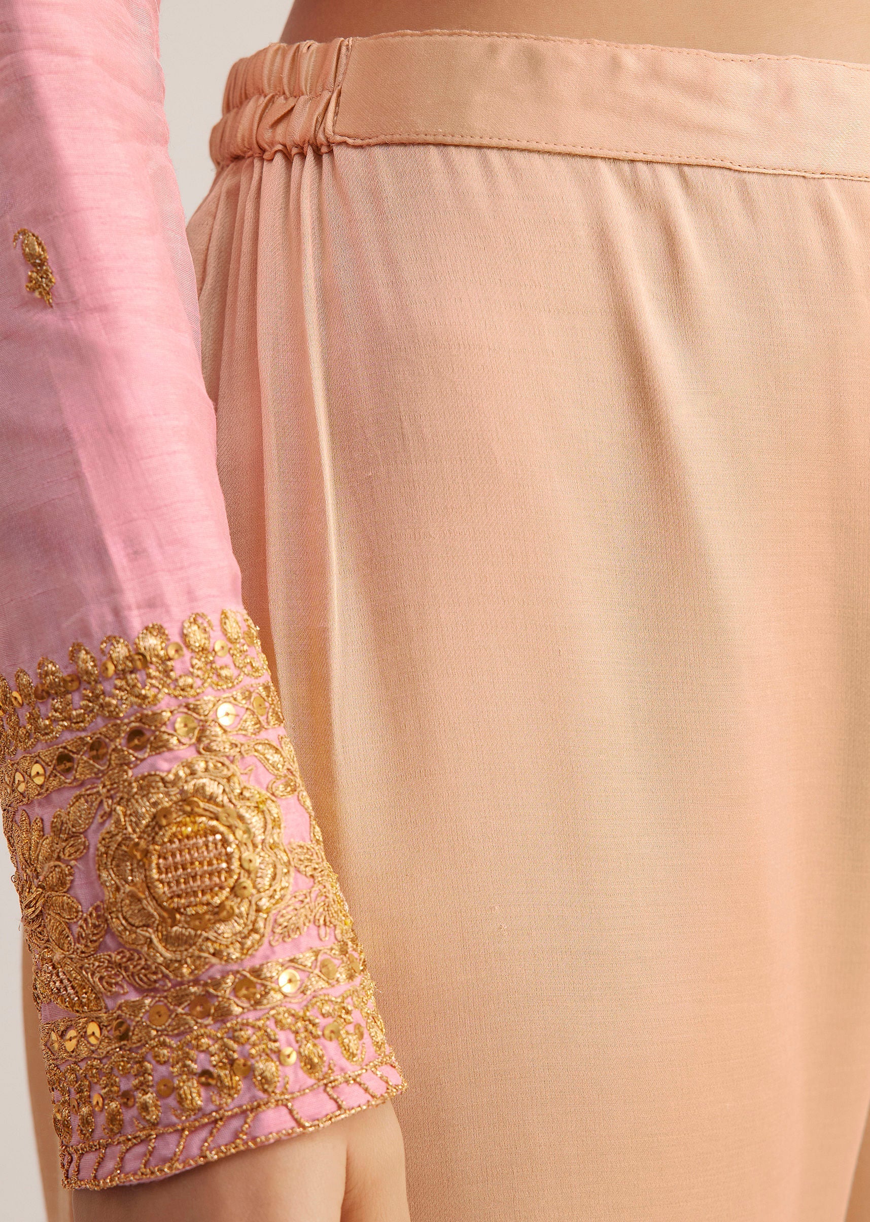 pink_and_beige_ombre_embroidered_suit-sg289862_2_9181e7b6-e9c9-420e-b9bc-5fc50e9fe212.jpg