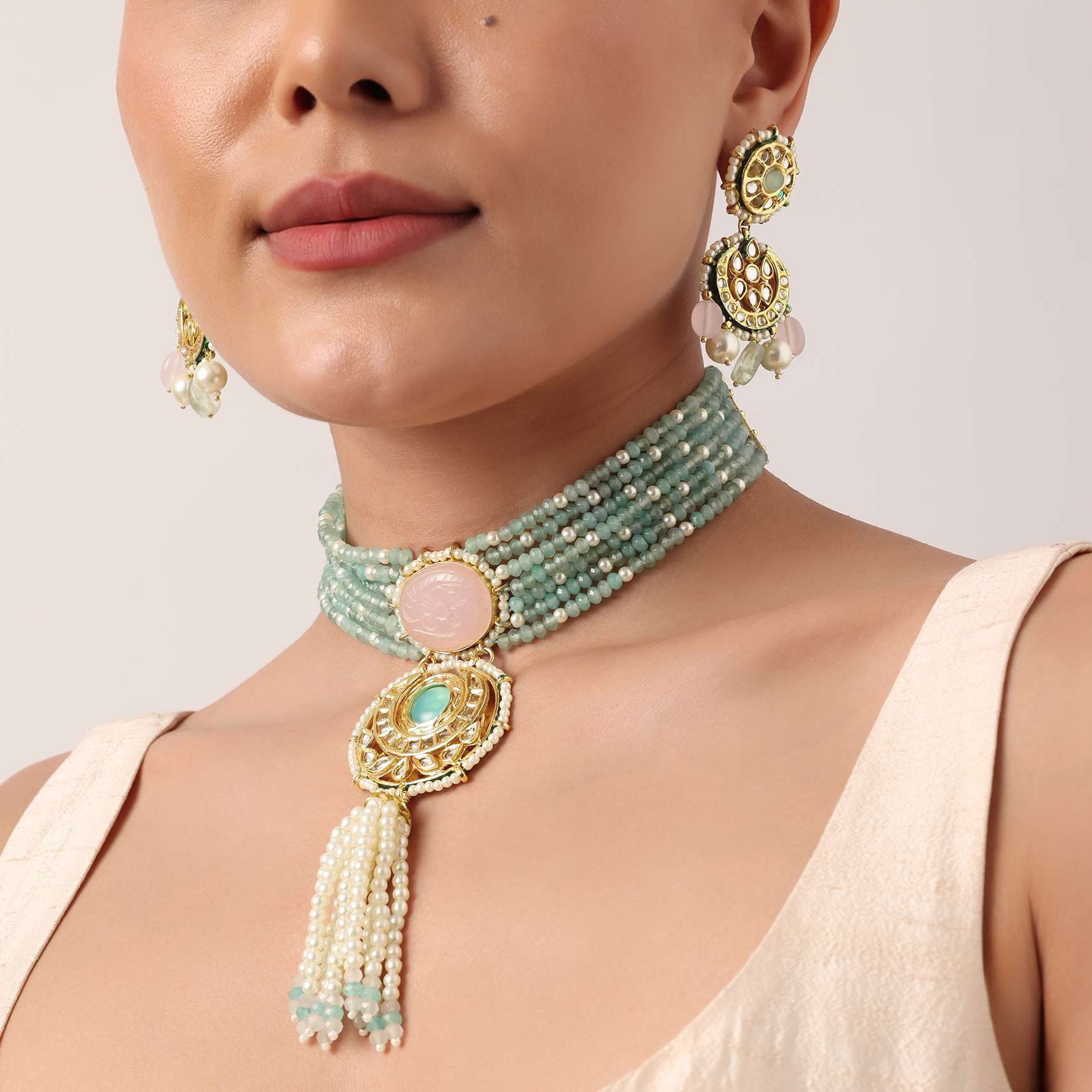 pink_and_green_pendant_necklace_set_with_encrusted_kundan-sg208614_7_4c2c88f2-f0a4-4545-afad-f076a96f5024.jpg