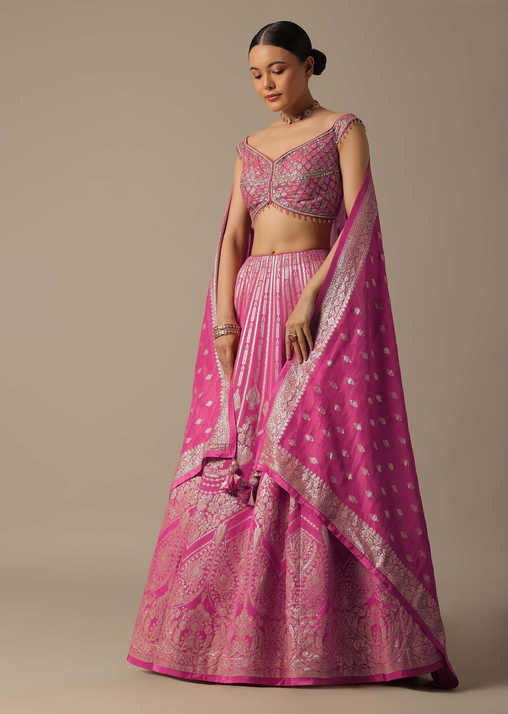 pink_banarasi_silk_lehenga_set_with_gota_patti_-sg197727_6_3ef296e3-88ae-41f9-85ff-778d1340e127.jpg