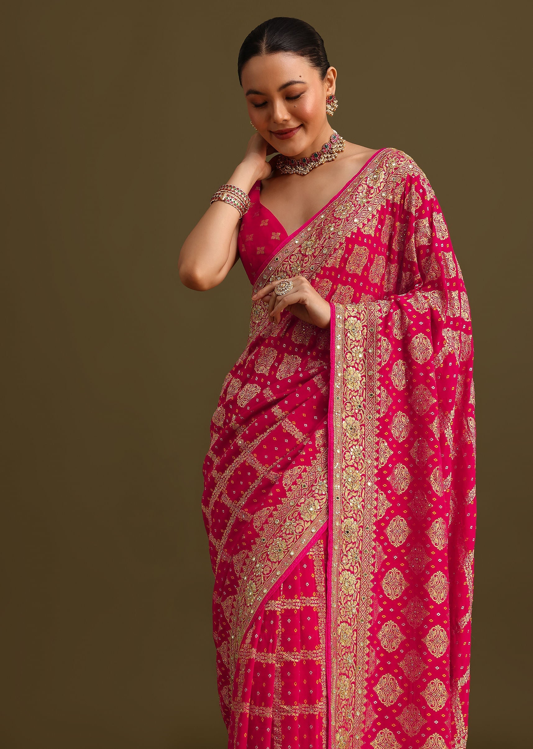 pink_cutdana_embroidered_bandhani_weave_saree-sg264477_3_8c0e91cd-e9aa-4cb4-bfa3-7b11d044223d.jpg