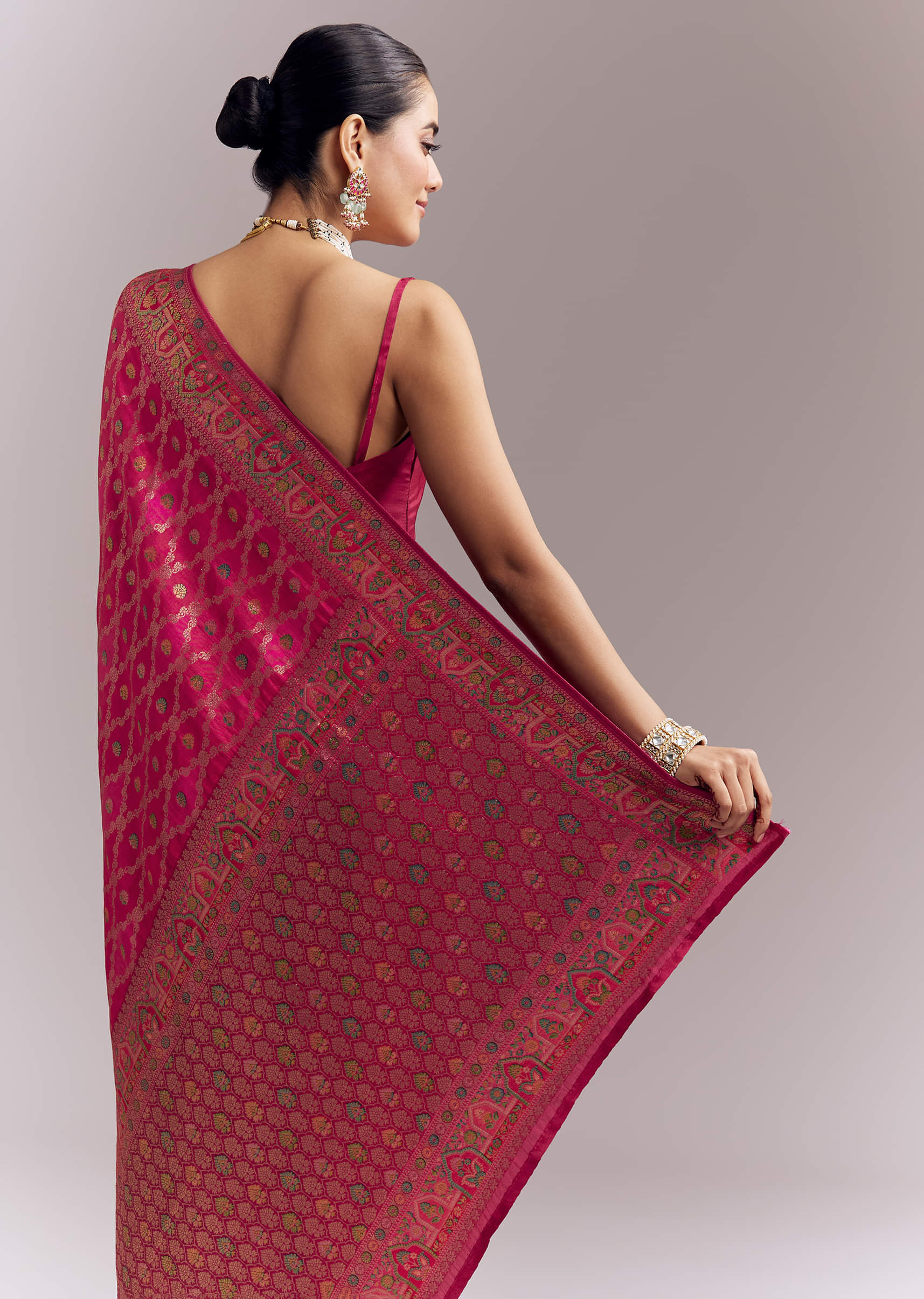 pink_dola_silk_woven_saree_with_delicate_hand-sg350697-9_4.jpg