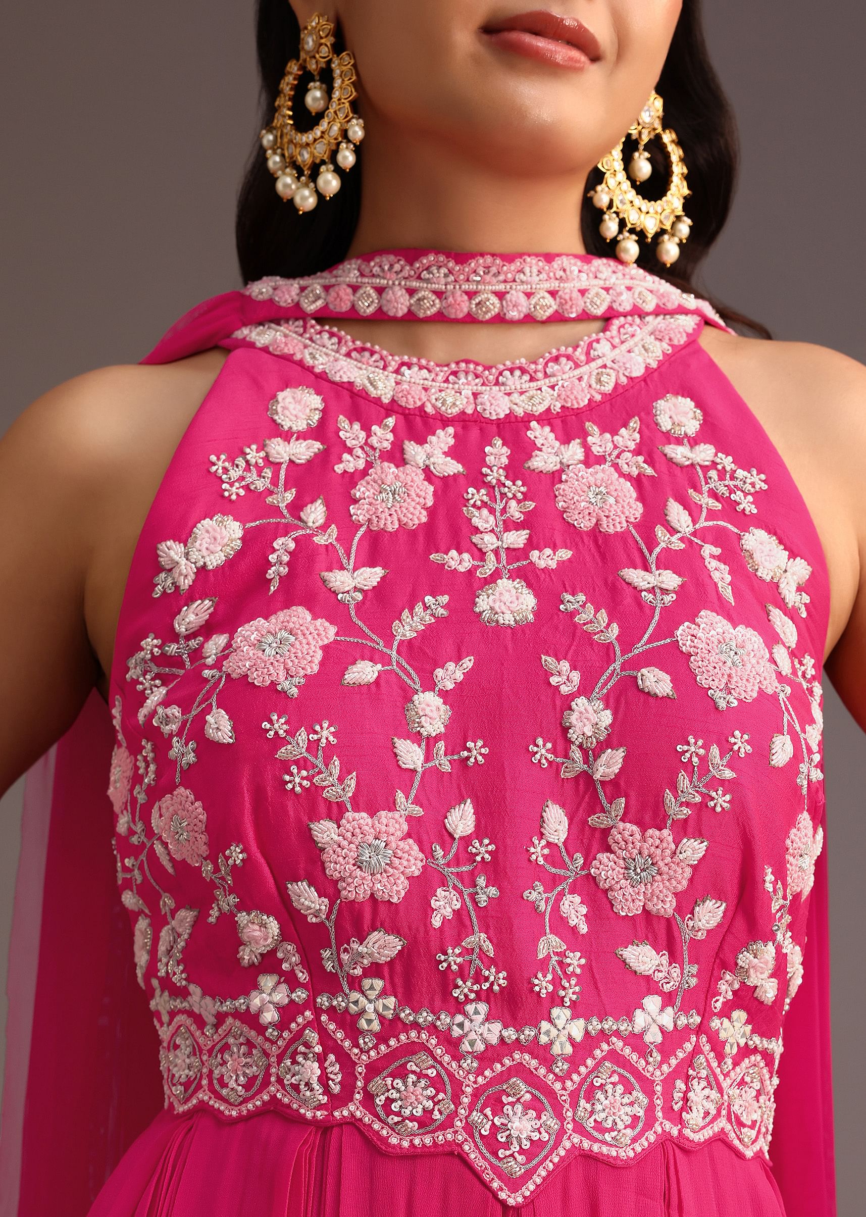 pink_embroidered_jumpsuit_with_choker_net_dupatta-sg193720_5_6a8220e2-3fbd-43cd-9788-750ba5e1b250.jpg