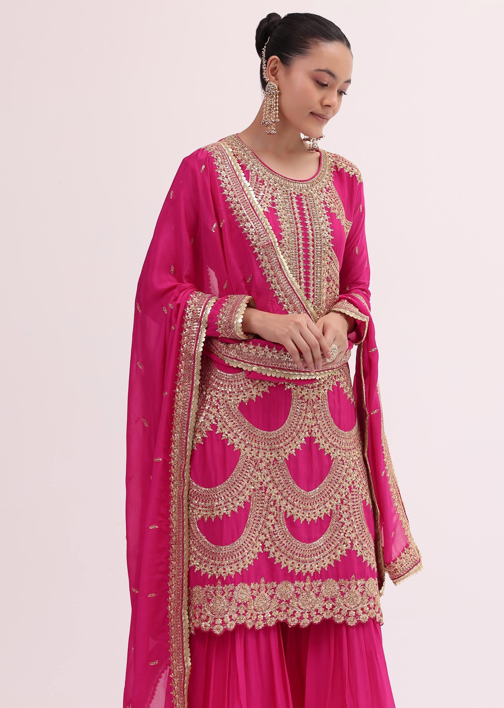 pink_embroidered_kurta_sharara-sg189105_13_85a46afe-2d6c-4be6-8541-66050c4bdad4.jpg