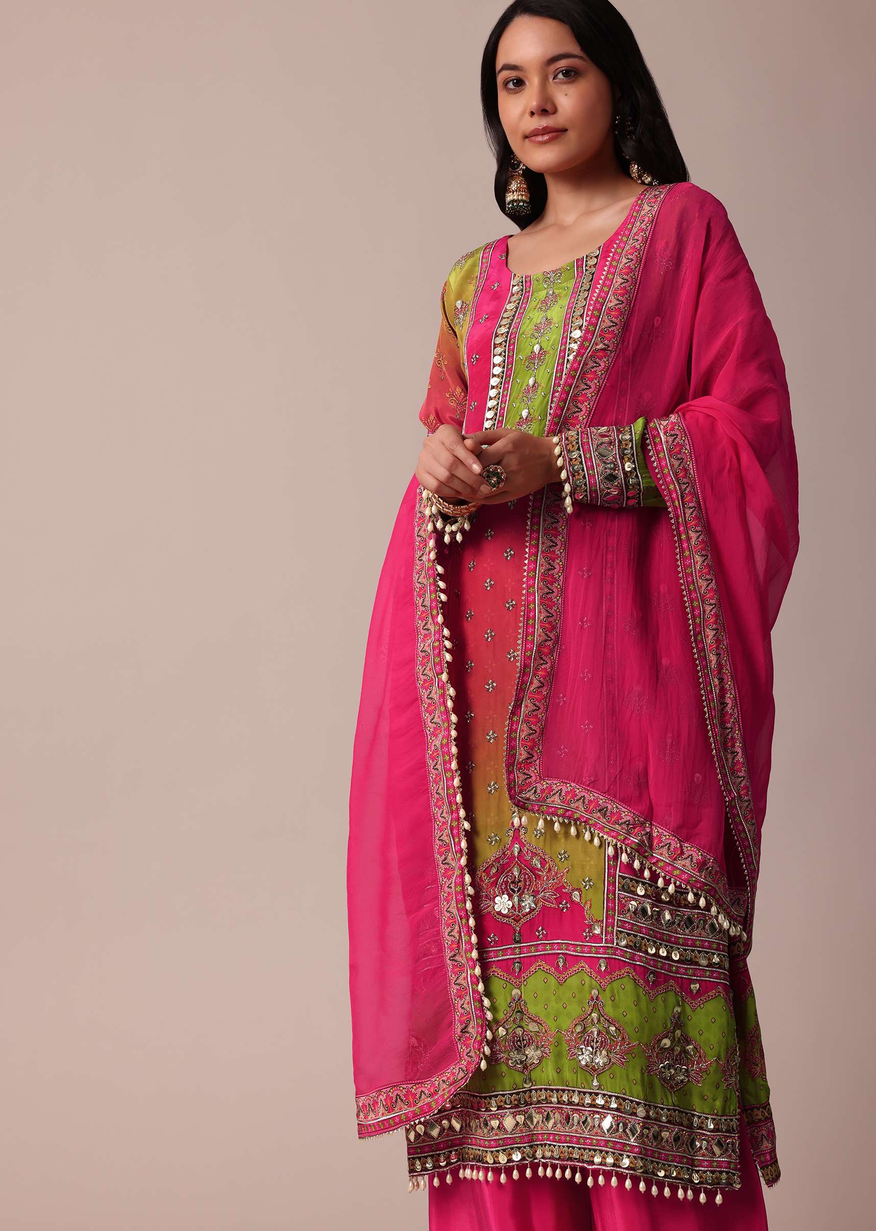 pink_printed_palazzo_set_with_zari_work_kurta-sg213195_6_e443f49b-71ac-4c49-a5b0-3ddba2792049.jpg