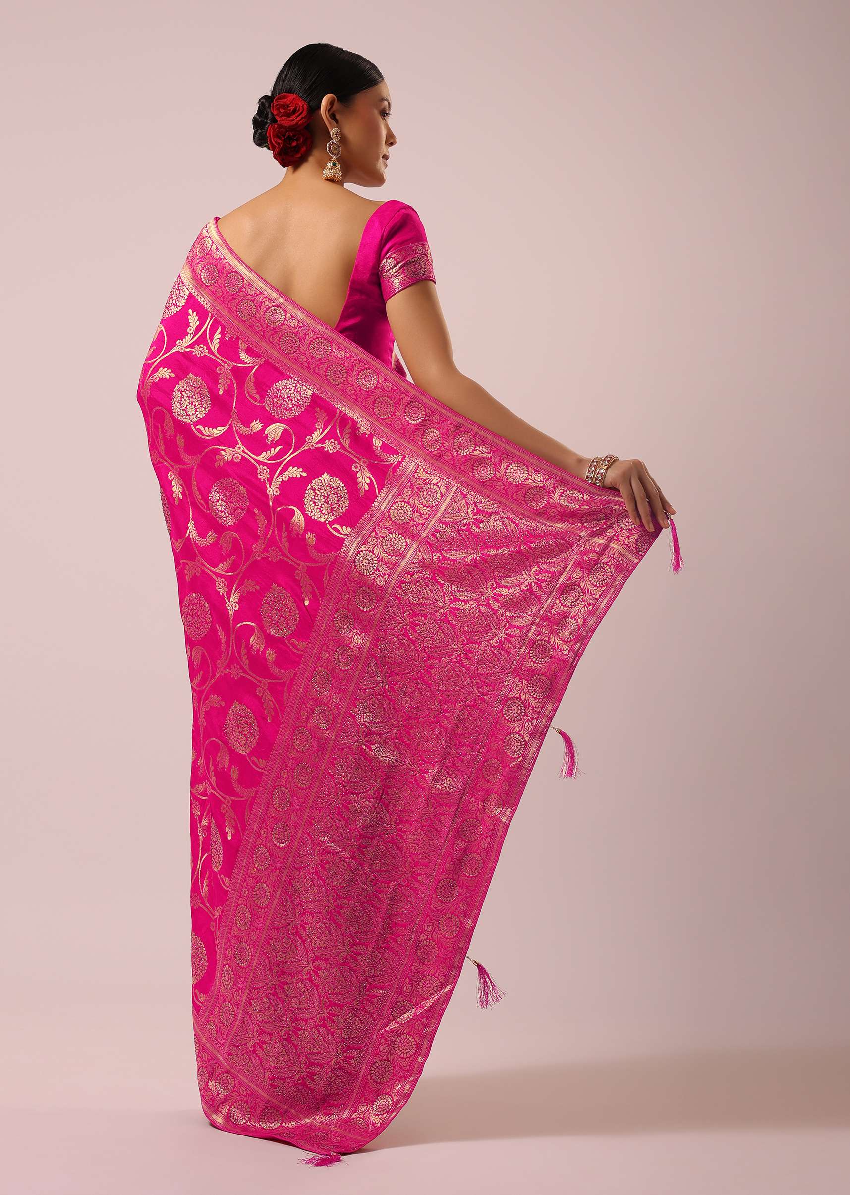 pink_satin_organza_saree_with_floral-sg162859_12_9df7139e-c851-4557-81a0-6037a29d623d.jpg