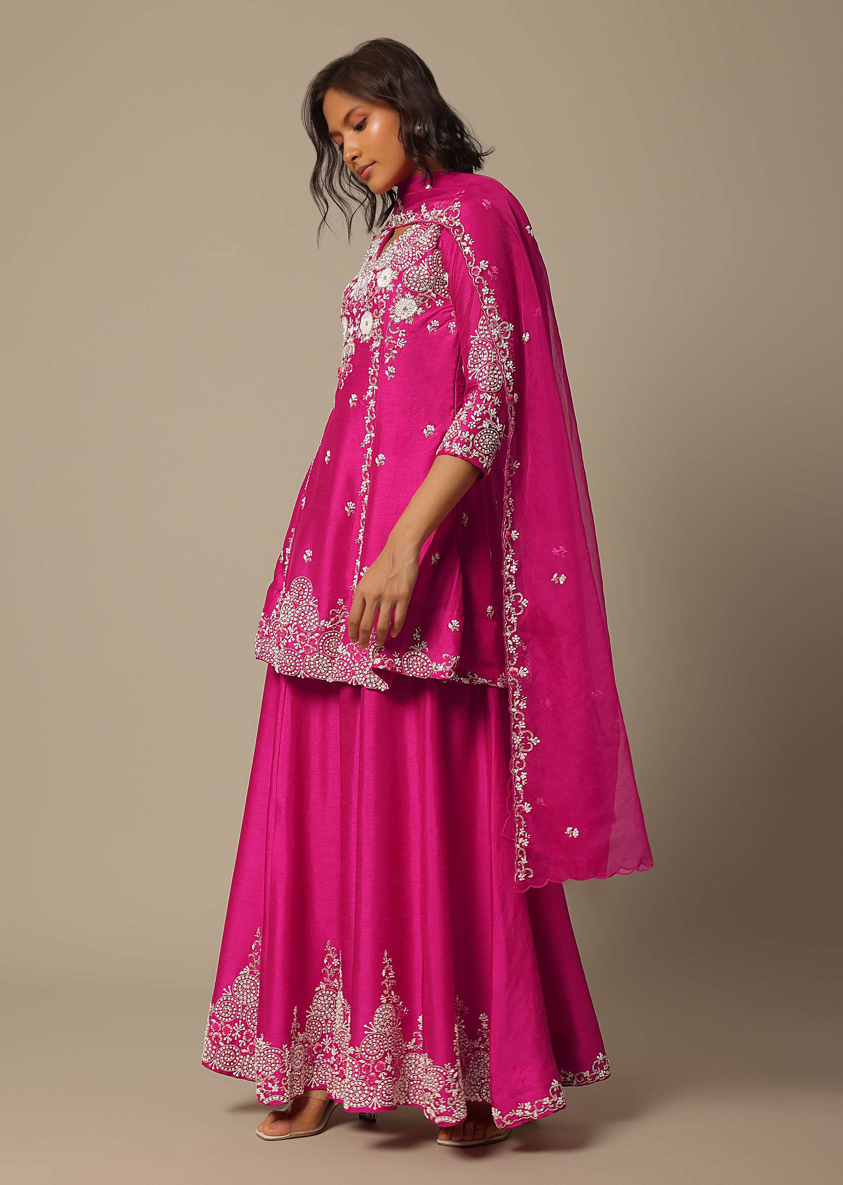 pink_silk_embroidered_kurt-sg193715_13_efddcc00-d357-4a0c-81ea-6bfd4ebc91f2.jpg