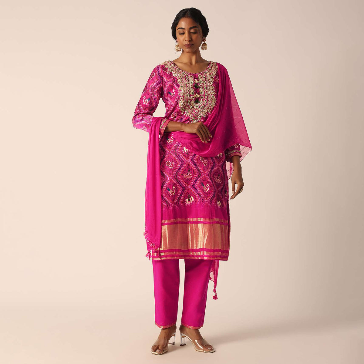 pink_silk_pant_set_with_bandhani_print-sg198296_8_ab08ca20-f6a7-415d-a534-601b94ddcc57.jpg