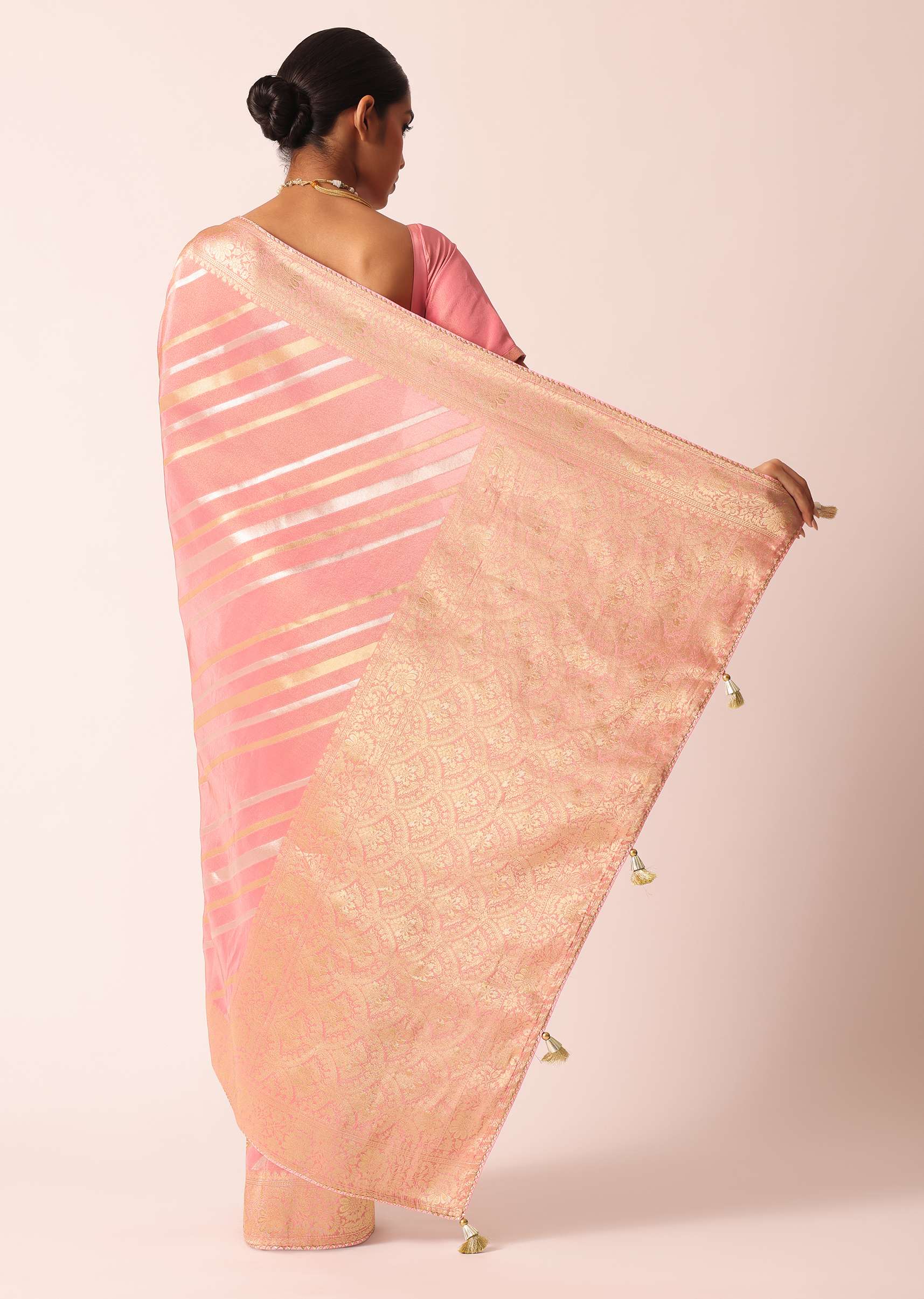 pink_striped_tissue_silk_saree-sg182588_5_ce19ef56-cd76-43bd-806c-c27a7dbe59b0.jpg
