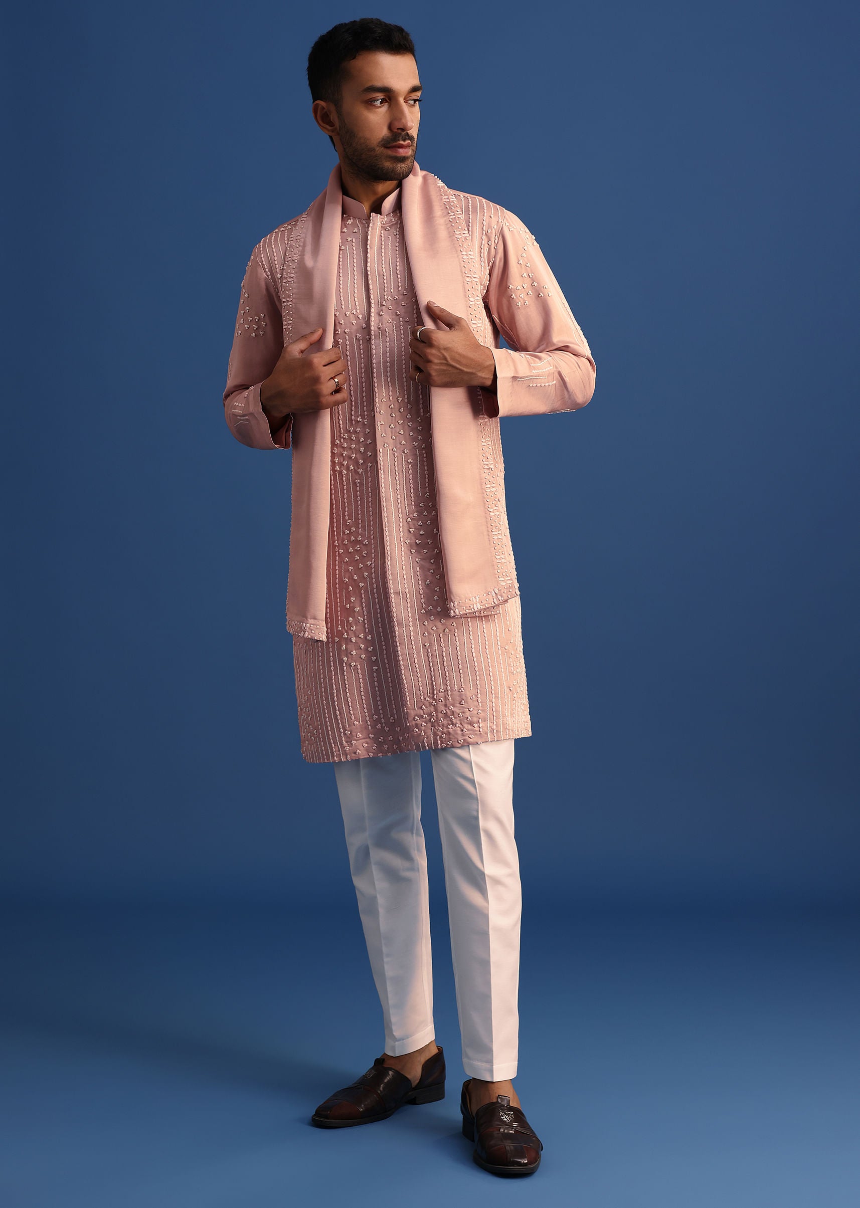 pink_thread_handowork_kurta_set_with_dupatta-sg246624_5_07f08f25-b33c-4b41-b463-fa2a87fde6a5.jpg