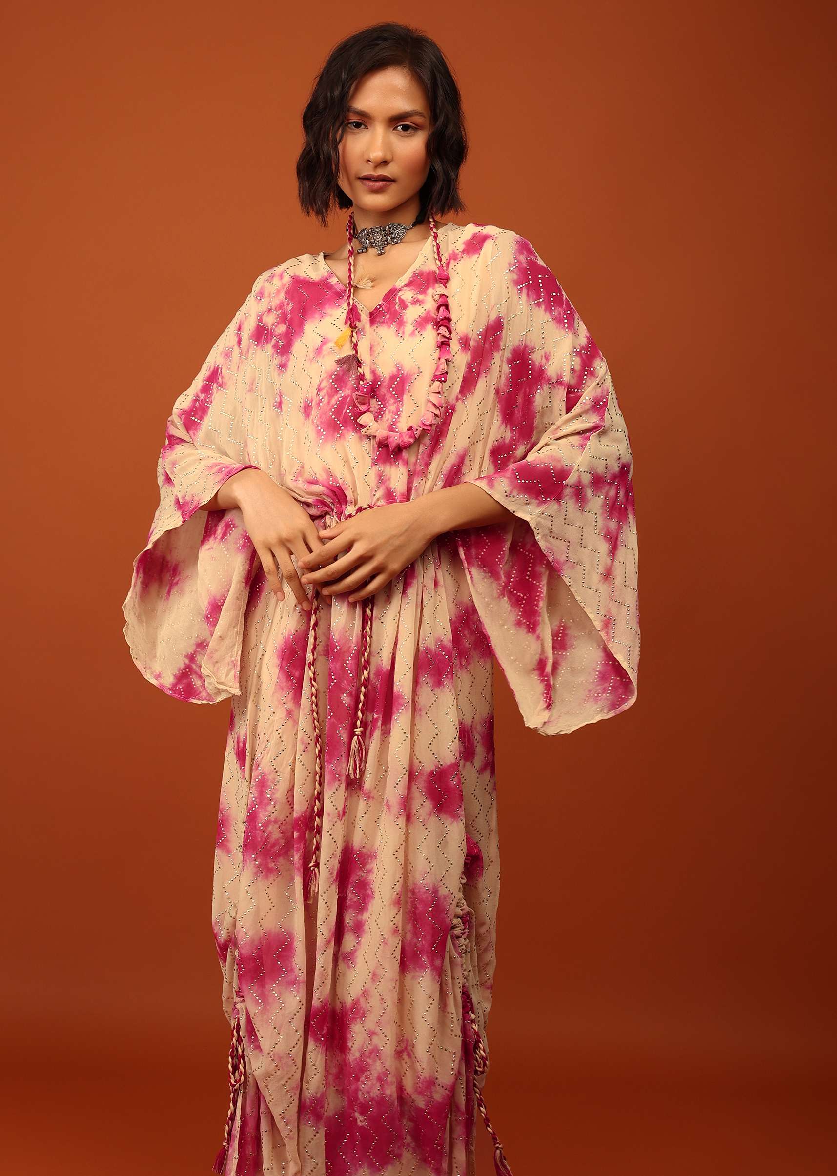 pink_tie-dye_kaftan_set_in_v_neckline_with_a_tie-up_tassel-sg109326_5_f4fc995c-a348-4667-9c8d-56c97cef0a9e.jpg