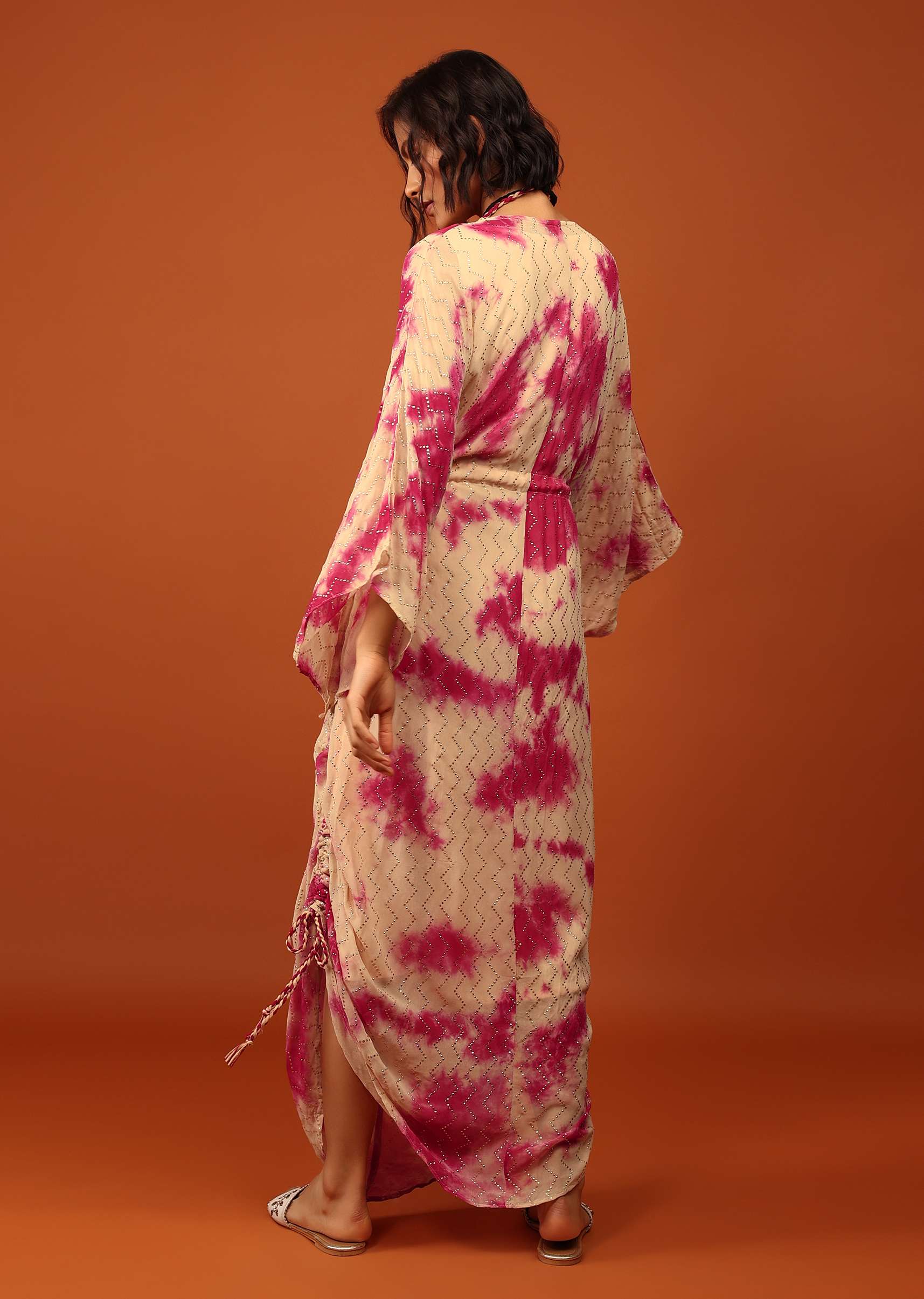 pink_tie-dye_kaftan_set_in_v_neckline_with_a_tie-up_tassel-sg109326_7_056f96d0-441b-407a-98f8-8e444ea6de71.jpg
