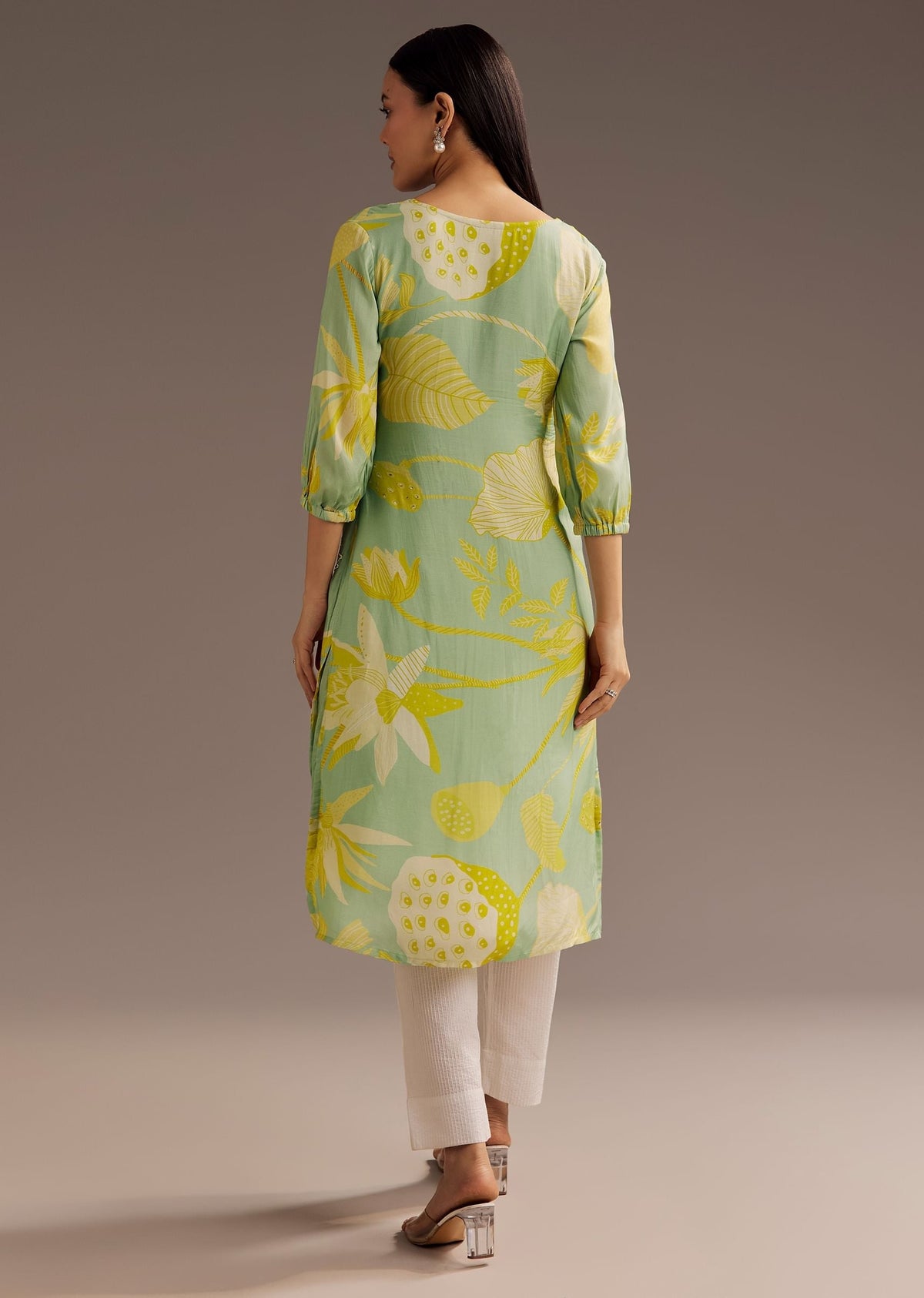 pista-green-floral-print-crepe-work-kurta-sg227400-5_3ed51e30-fcd8-4f71-aa82-9409db57db96.jpg