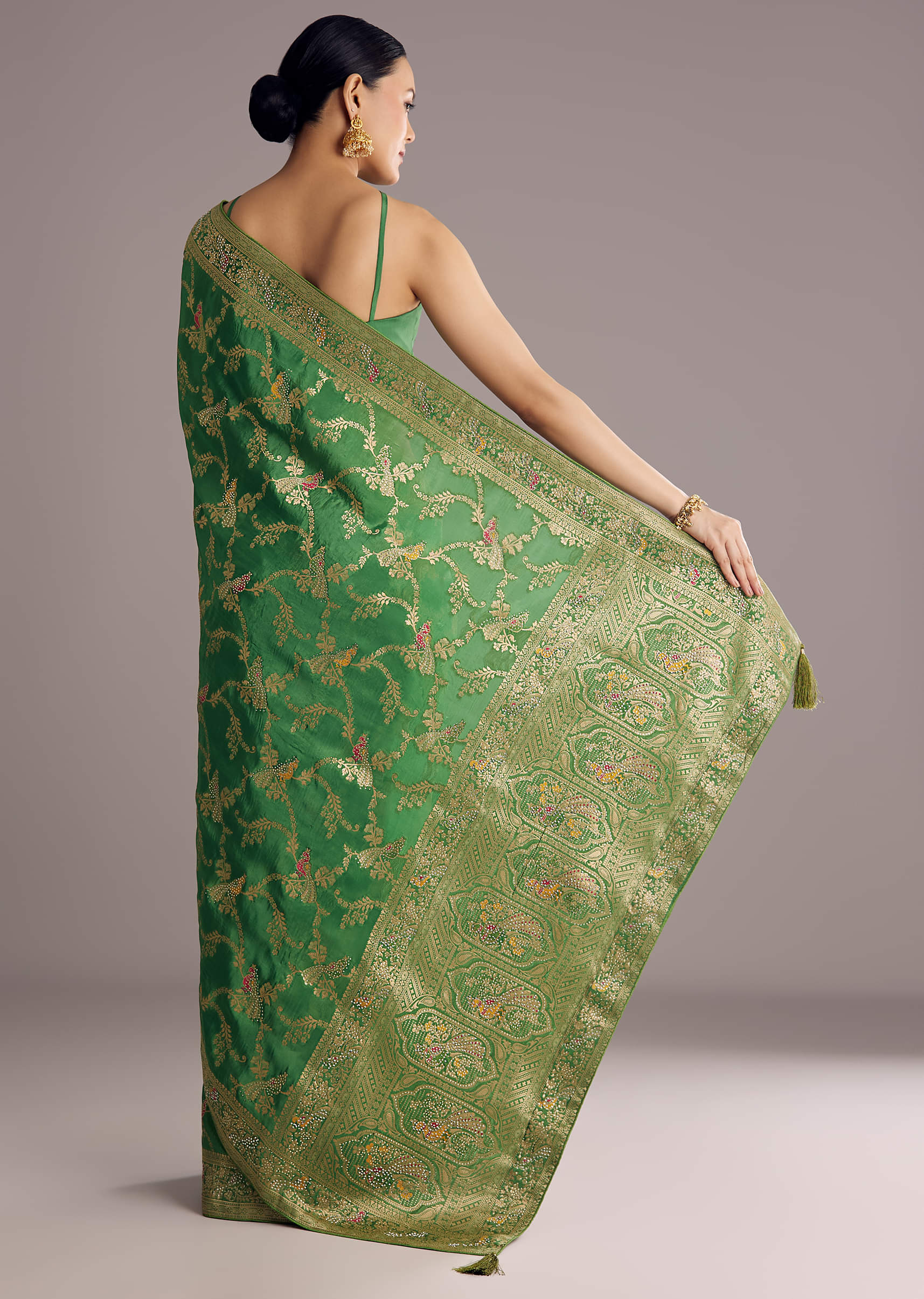pista-green-saree-with-zari-jaal-weave-and-stone-embellishments-sg311950-4_d5f48a3b-d894-445d-bcc6-6619d742ddb6.jpg