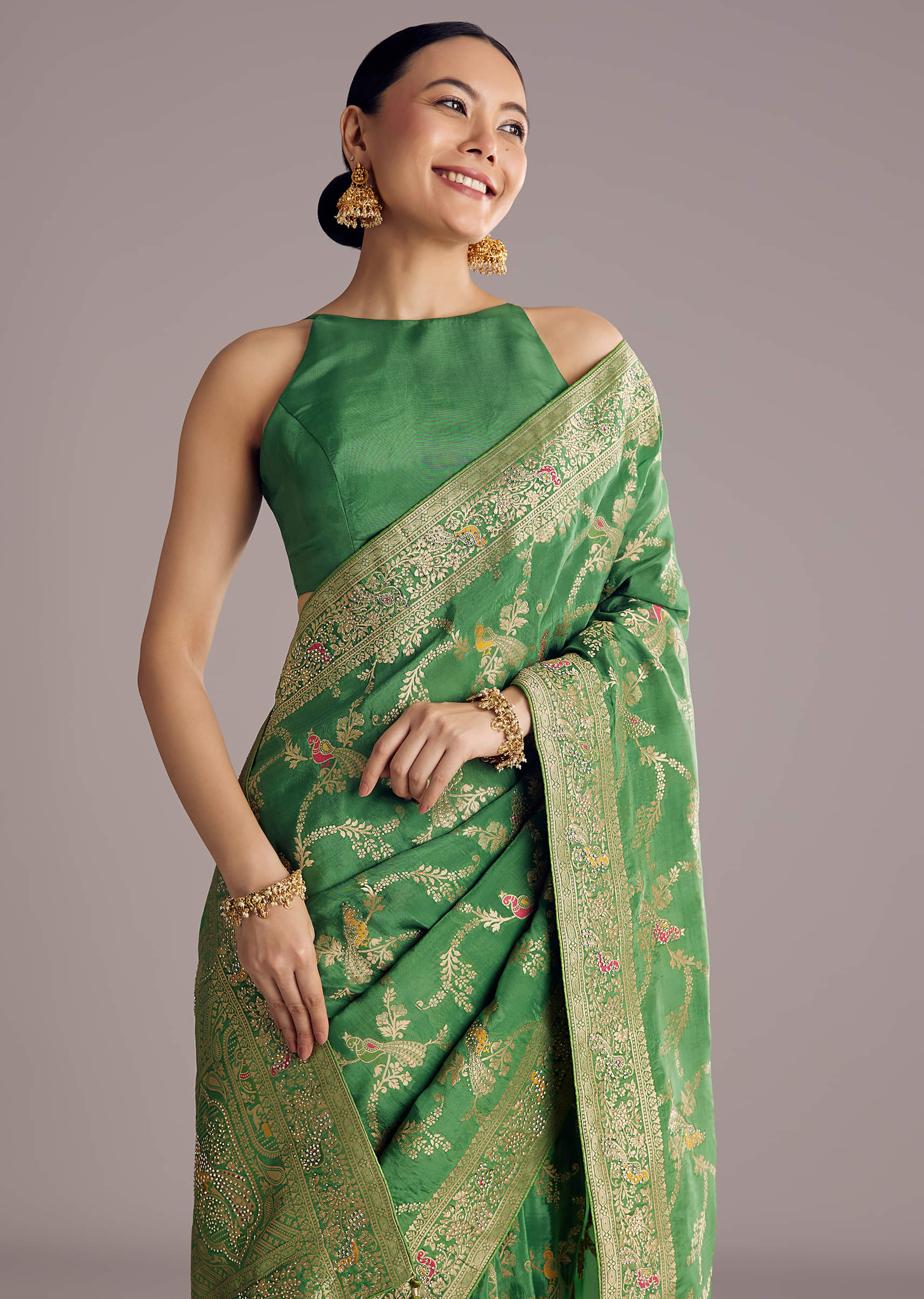 pista-green-saree-with-zari-jaal-weave-and-stone-embellishments-sg311950-5_356103e2-f2a0-458e-b578-3da7fbefe150.jpg