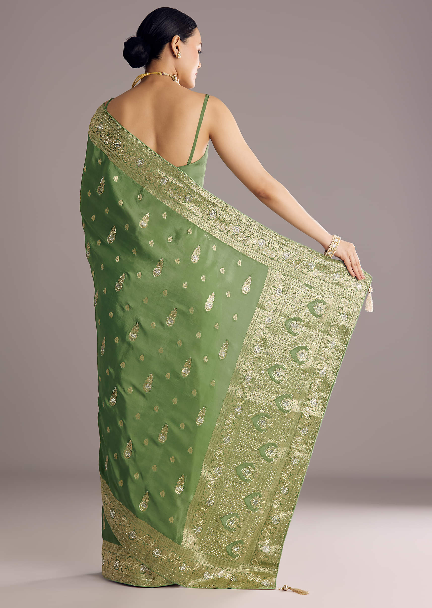 pista-green-saree-with-zari-weave-and-stone-embellishments-sg311935-6_41bb8c66-f98c-4cb6-8dd4-570b61d63556.jpg
