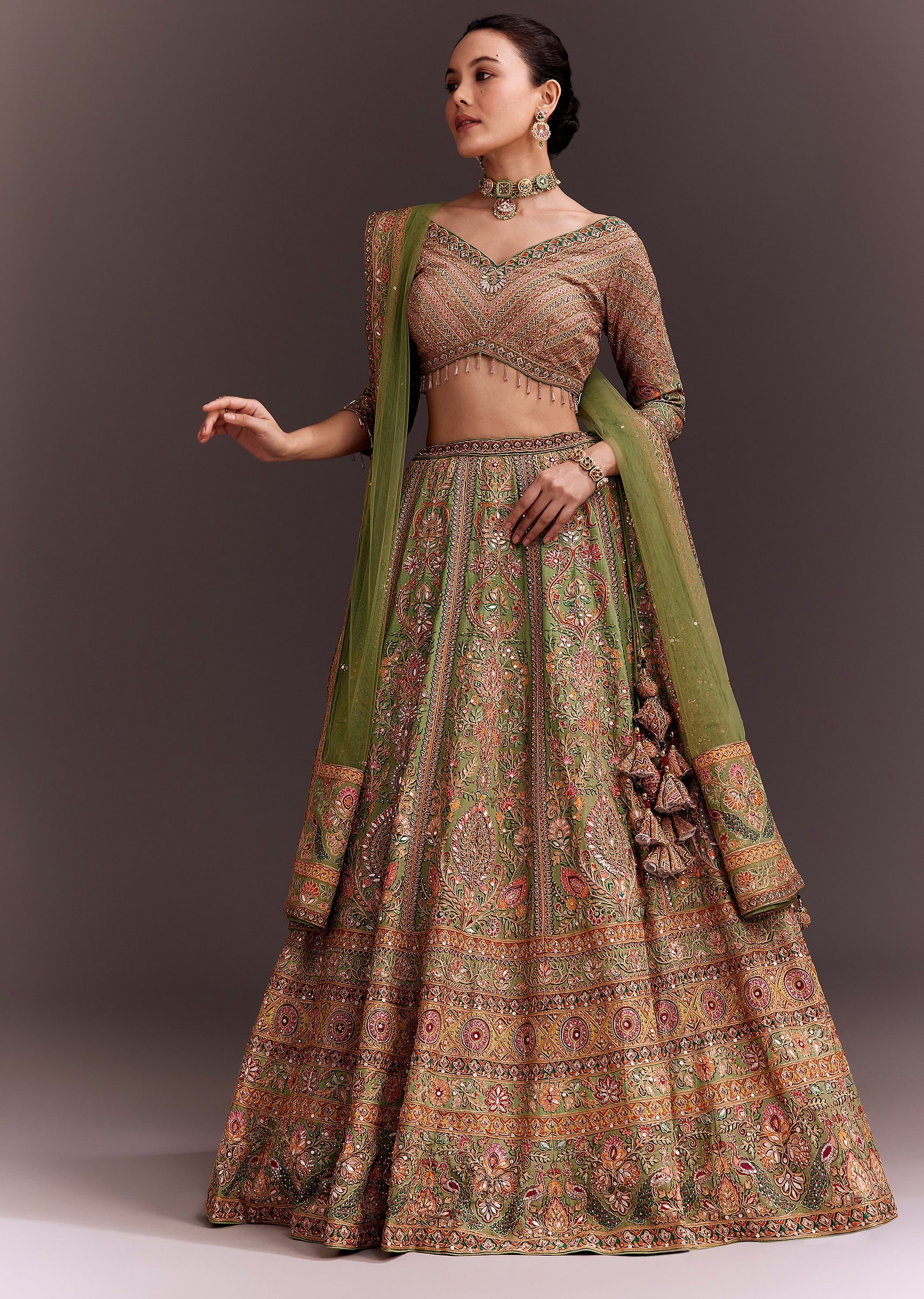 pista_green_embroidered_lehenga_set-sg216228_5__nasto_28120aba-fdb3-431f-a487-eff5e0aec547.jpg