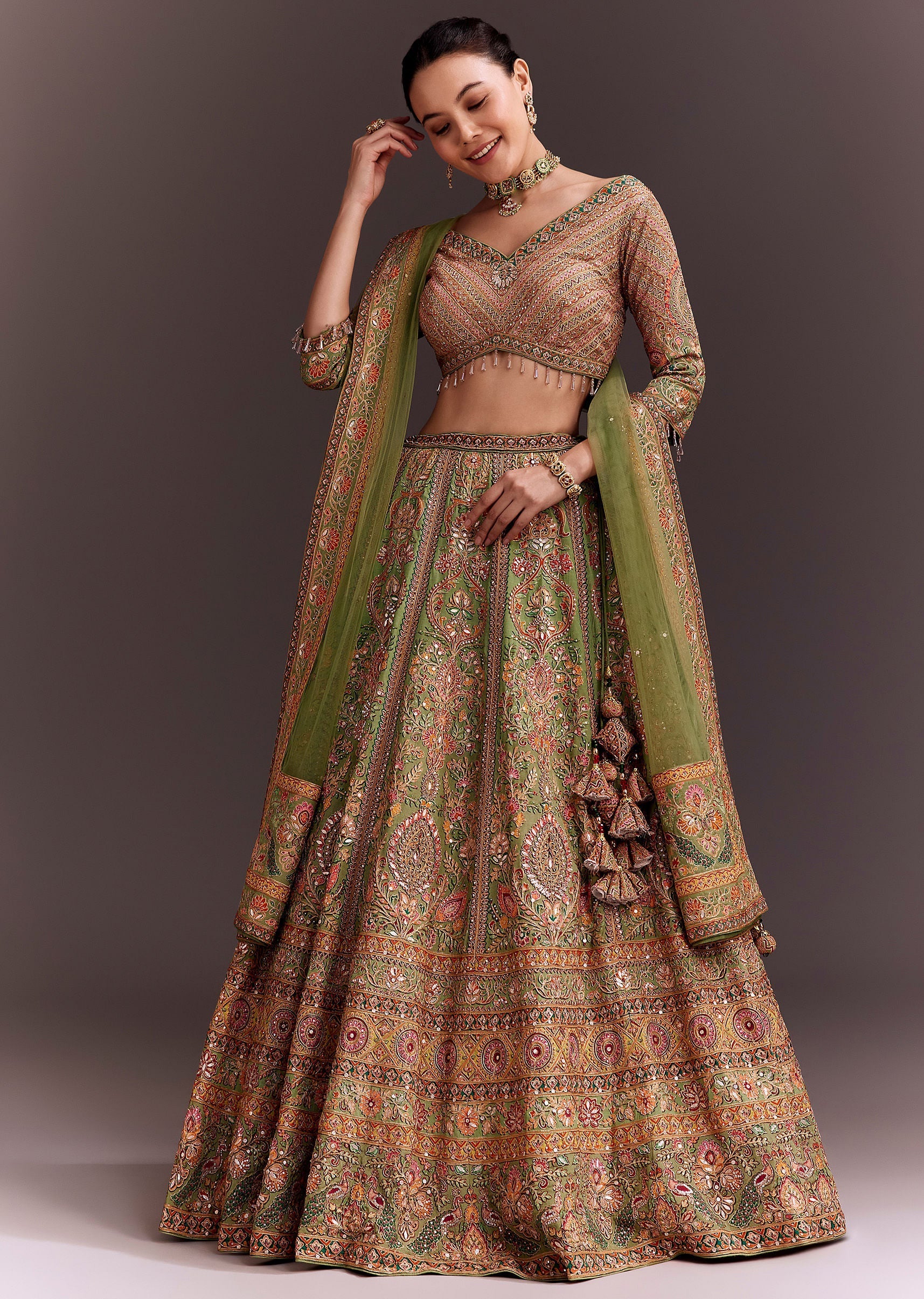 pista_green_embroidered_lehenga_set-sg216228_6__nasto_6991315a-41fc-4054-a260-5181ba6e813d.jpg