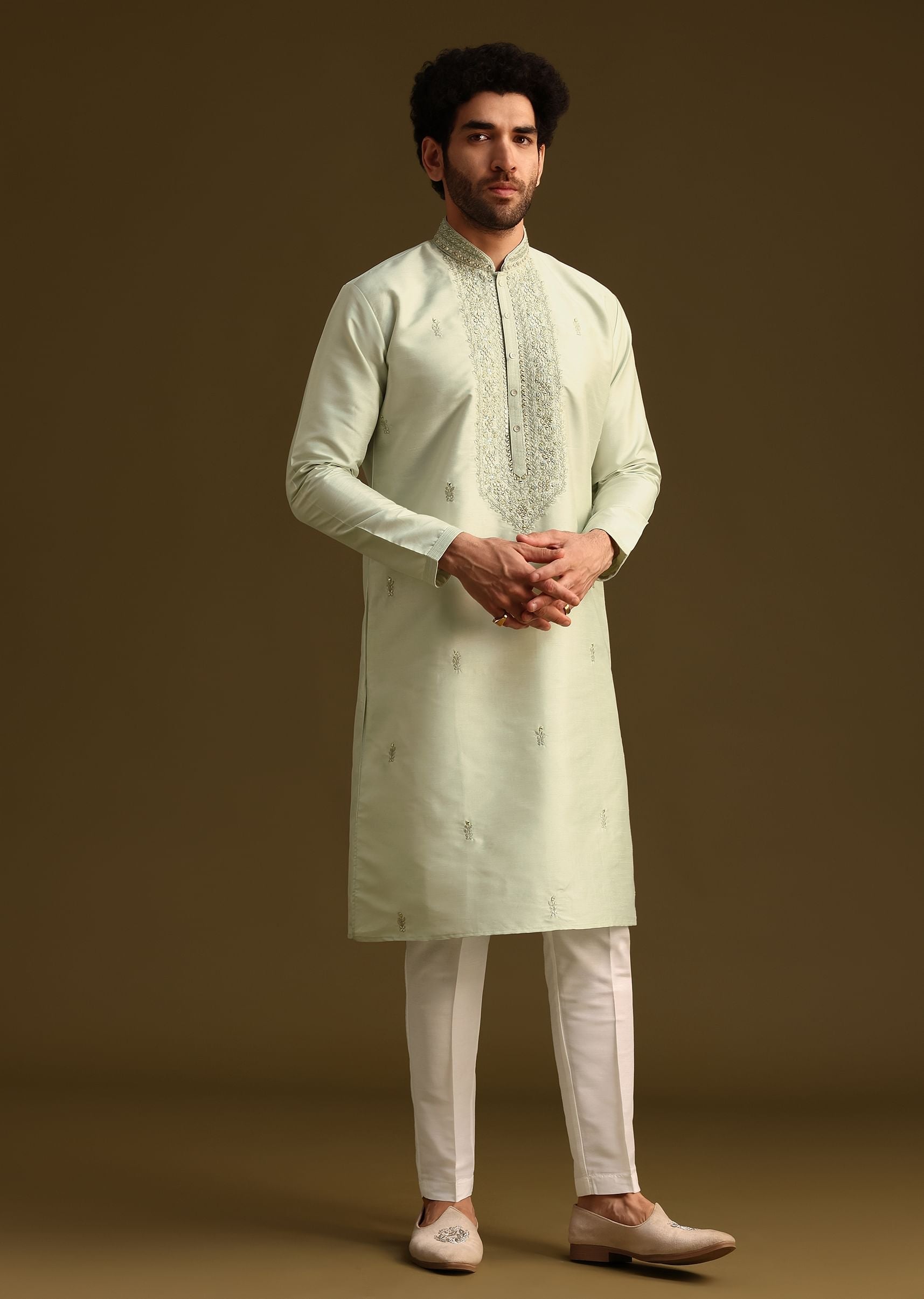 pista_green_resham_work_kurta_and_pant-sg244697_8_e4861a86-221f-46c6-b4ad-3d637aac6d79.jpg