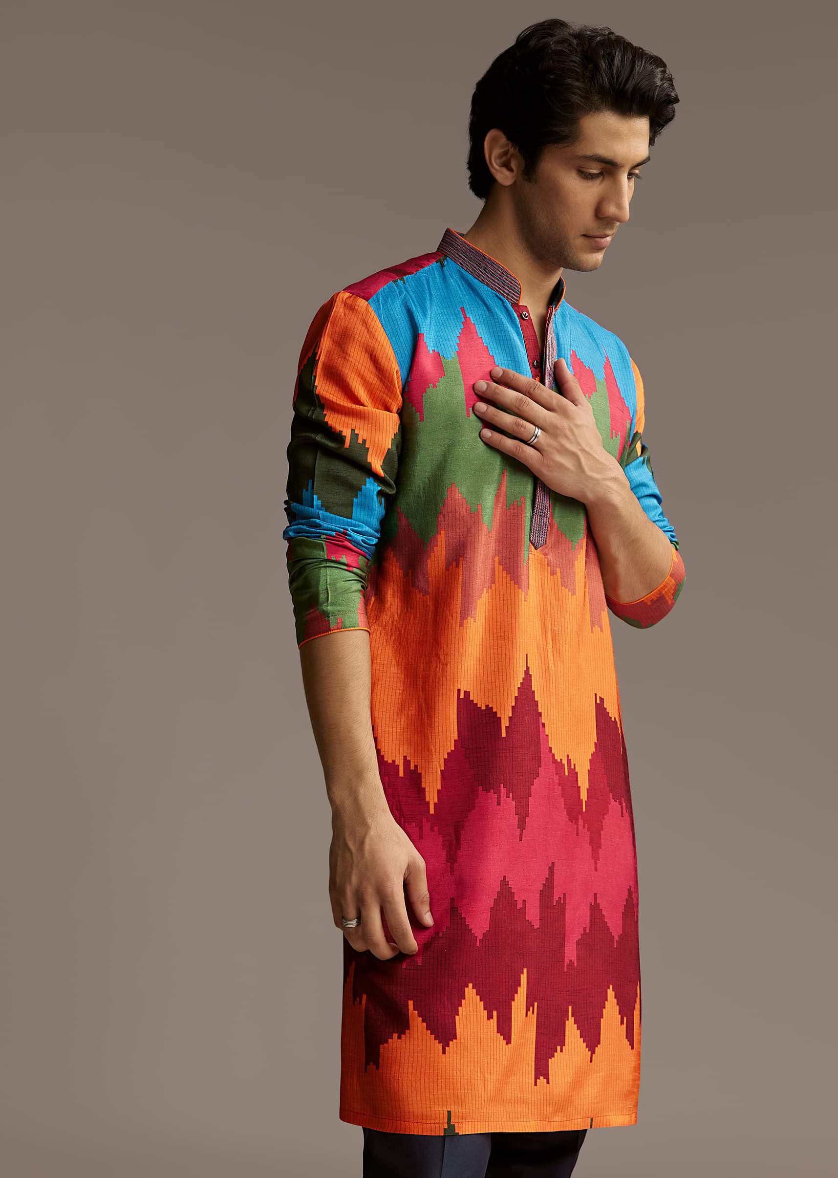 poppy-multicolour-silk-kurta-set-for-men-with-vibrant-zigzag-print-sg321244-4.jpg