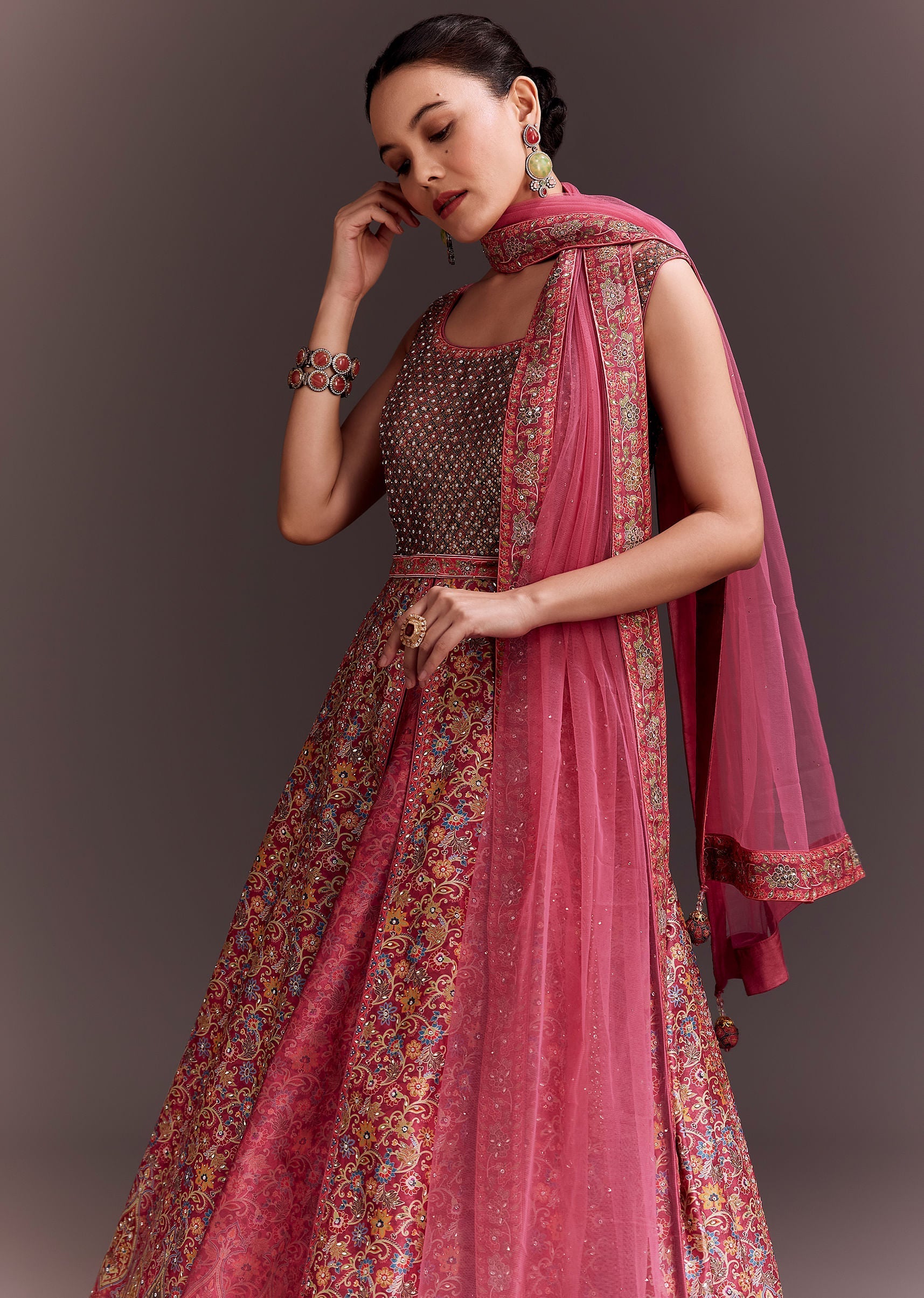 punch_pink_embroidered_anarkali_with_net_dupatta-sg172039_4__nasto_bc47029a-d766-49cd-8e8e-22f1d49edc5b.jpg