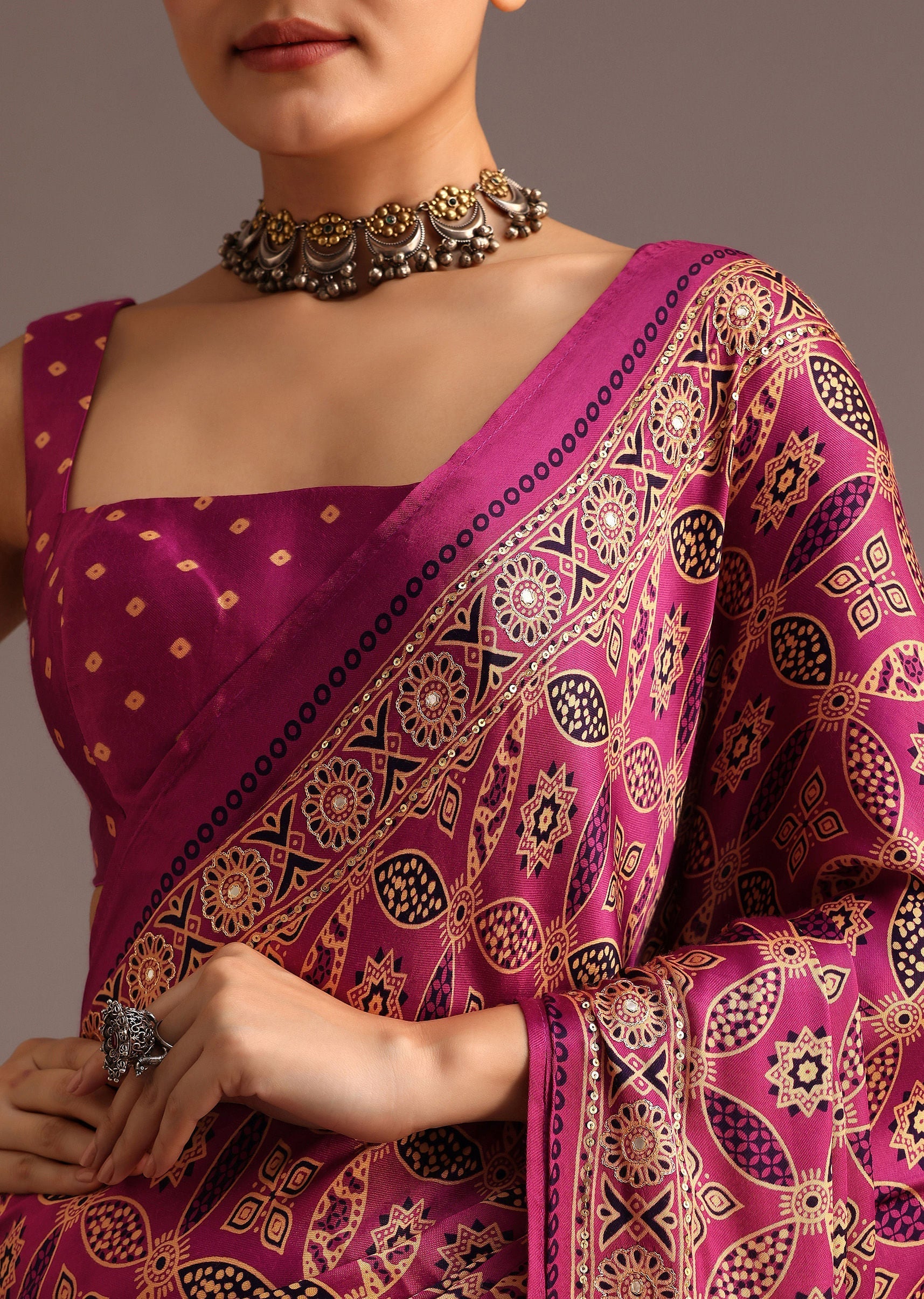 purple-ajrakh-printed-saree-with-mirror-border-sg257827_6_b69e08f1-f5c0-4f4d-a595-ca1baaeb4322.jpg