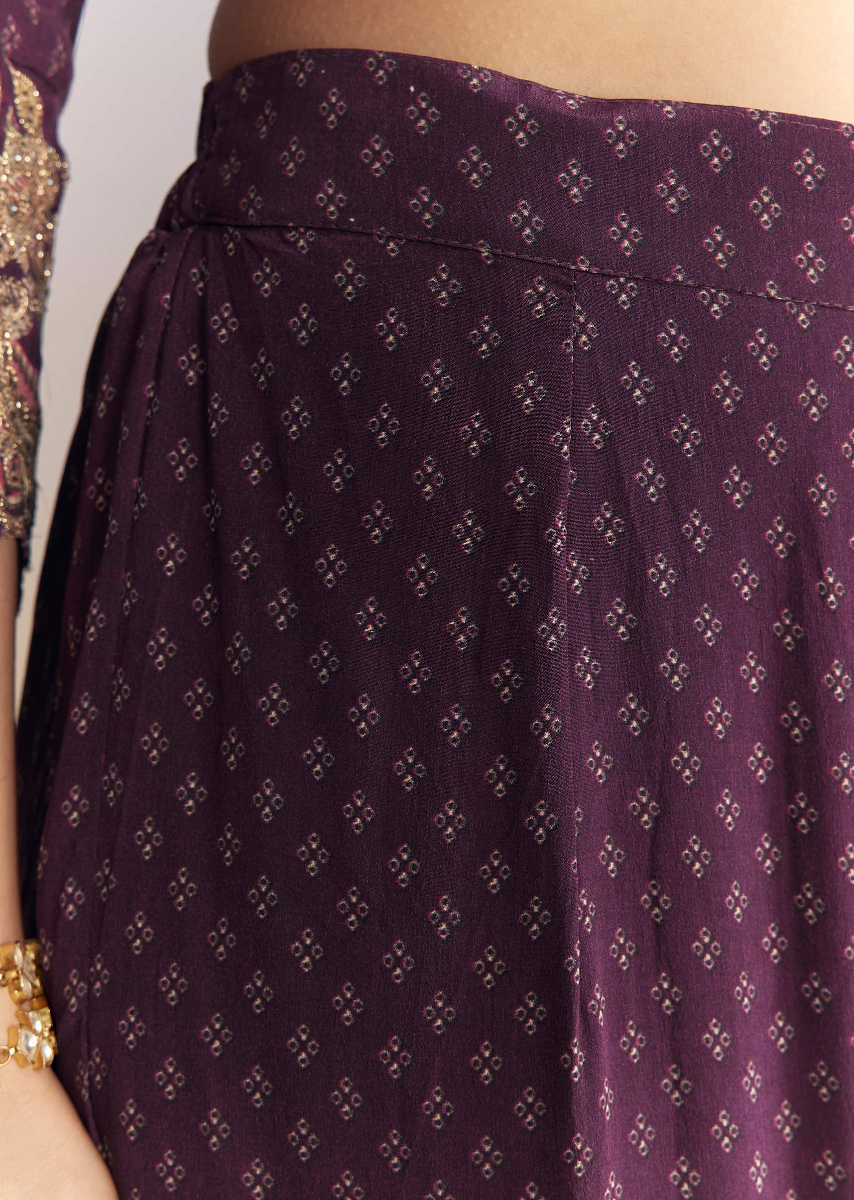purple-crepe-sharara-suit-with-indie-print-and-zari-work-sg351161-6.jpg