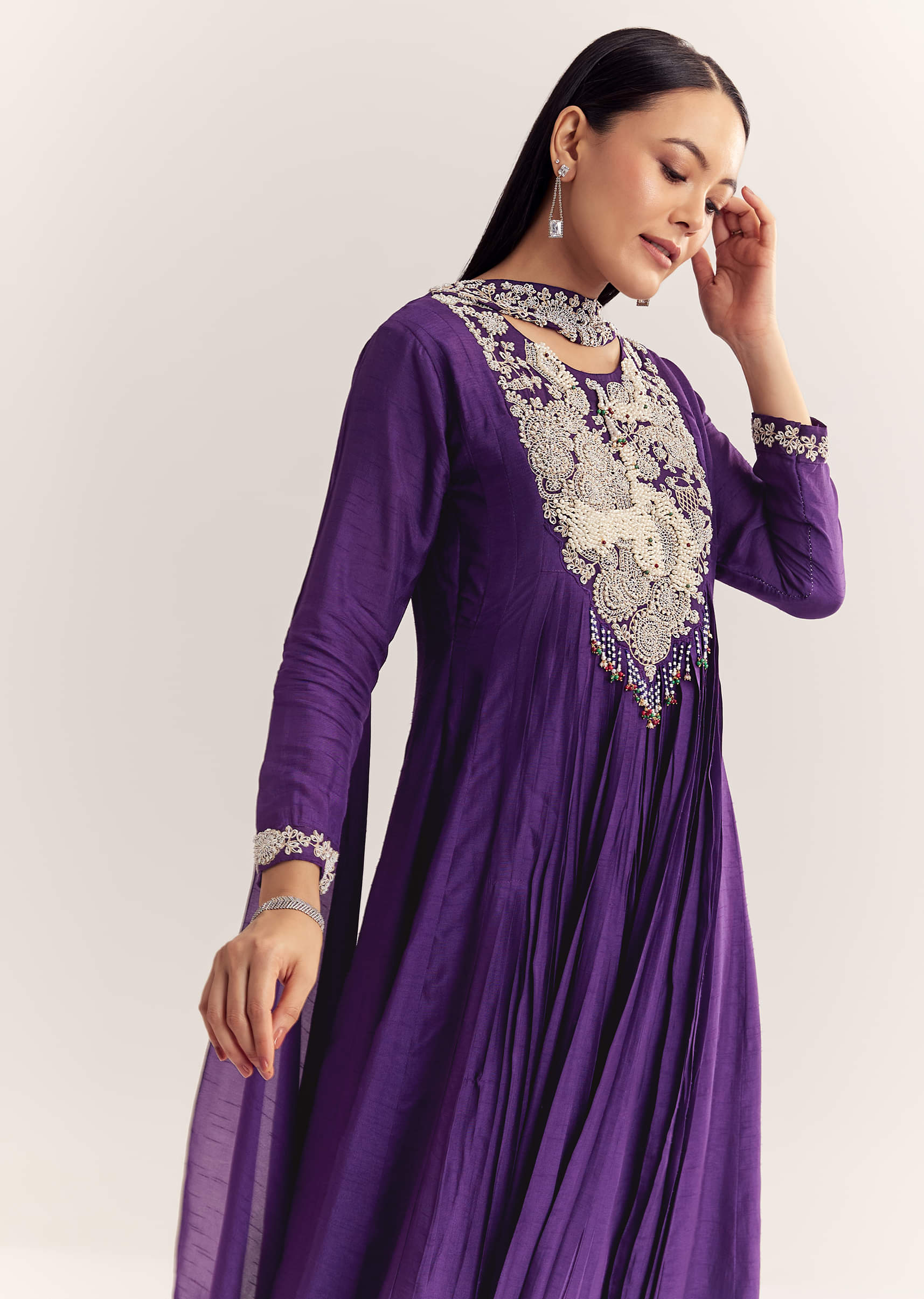 purple-dola-silk-anarkali-with-silver-zardosi-and-choker-dupatta-sg324729-1_1f8c00be-762c-40e6-9f98-1adaec3e260e.jpg