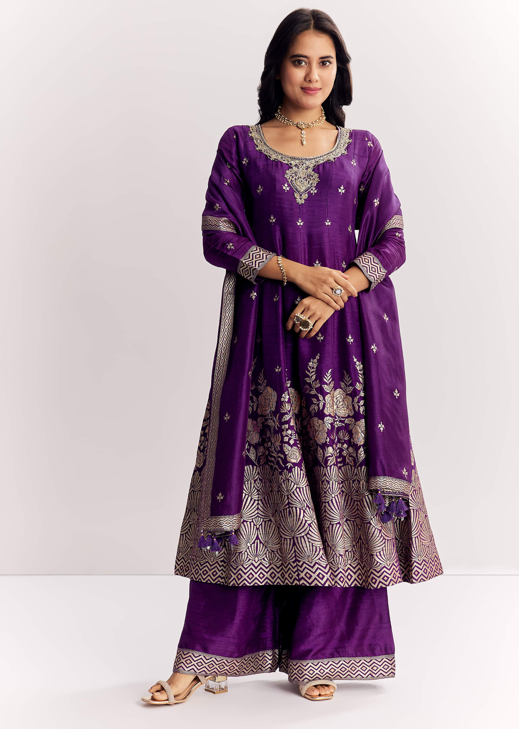 purple-jacquard-silk-anarkali-dupatta-suit-with-traditional-weave-sg324206-4_e098b524-08e8-4852-8dd0-90cbd211e9d3.jpg