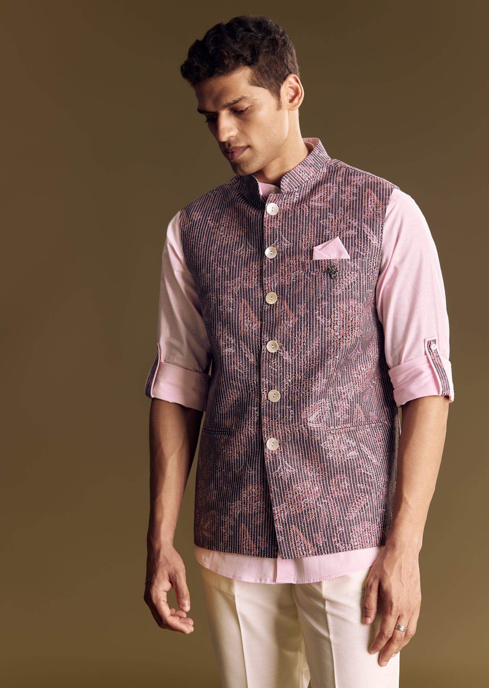 purple-linen-jacket-kurta-set-featuring-floral-kantha-detailing-sg322364-3_3ab53bb8-9493-4bfe-b77a-3cb4df299090.jpg