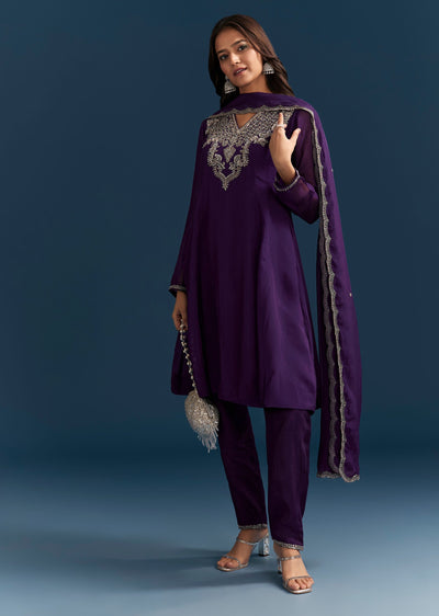purple-organza-kurta-set-with-embroidery-and-dupatta-sg329713-2_2f5cadc9-45dc-4361-8a82-5212948f29ed.jpg