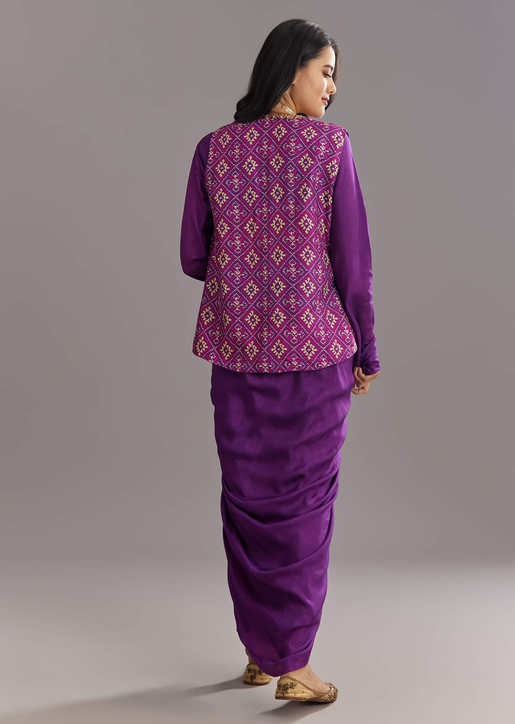 purple-russian-silk-jacket-set-with-zardosi-border-and-fancy-pleated-skirt-sg312632-6_f8f28be1-04d8-4255-81b6-dc083e7b7f3b.jpg