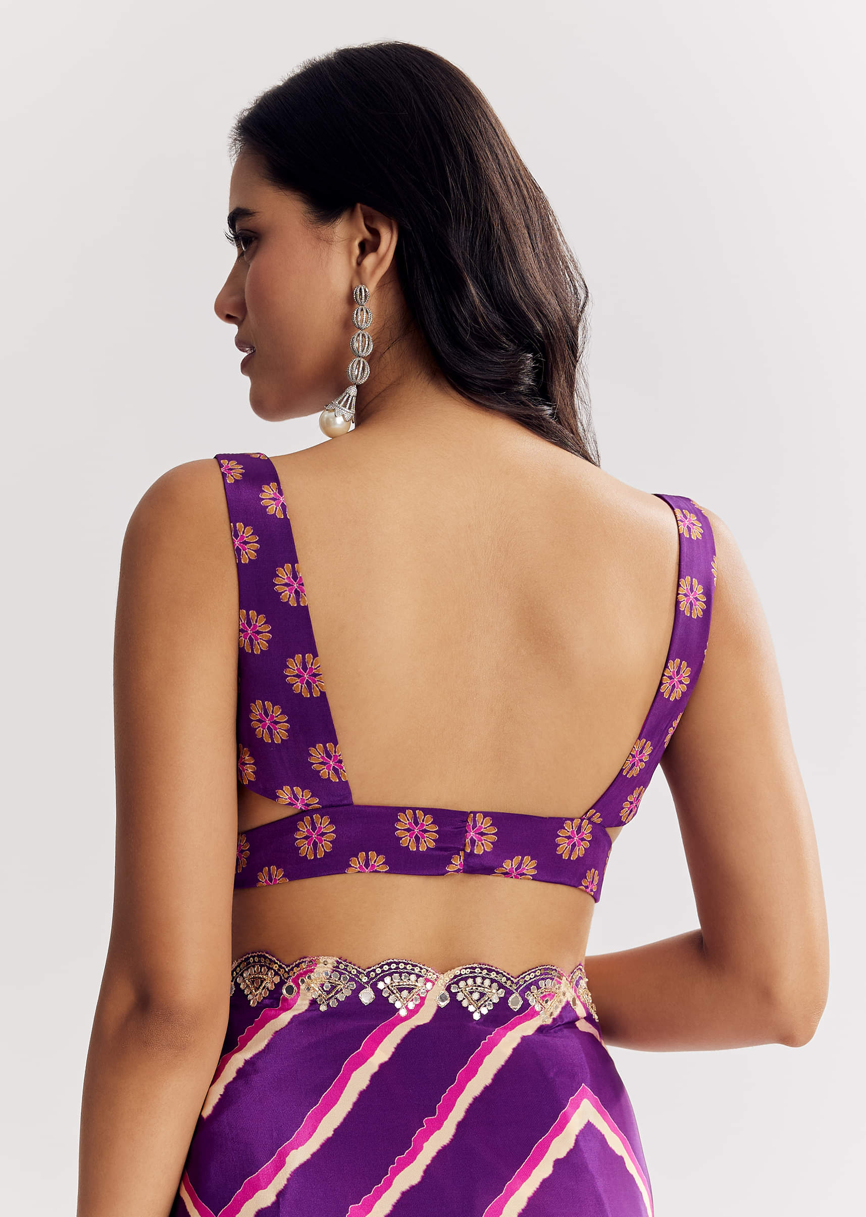 purple-satin-saree-with-gota-and-mirror-embroidery-sg316221-8_25d633e1-87c3-4ac2-a03e-7adc1ef91c6a.jpg