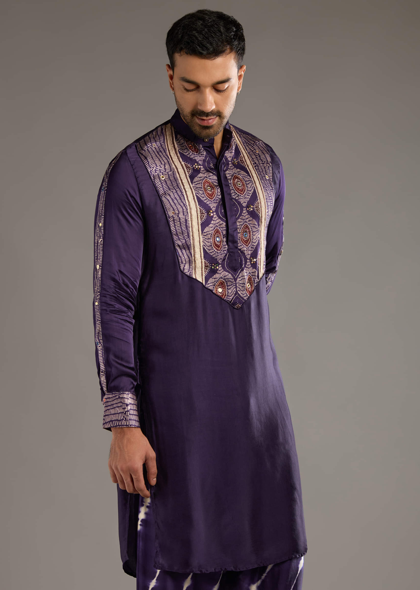 purple-silk-kurta-set-for-men-with-hand-dyed-leheriya-print-sg359260-4.jpg