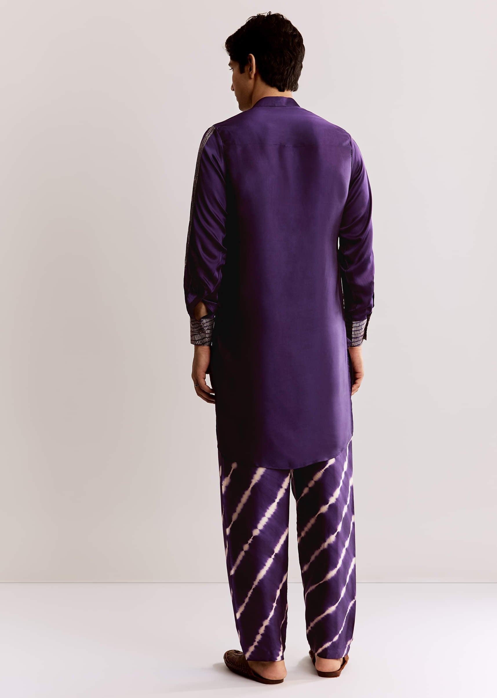 purple-silk-kurta-set-with-ajrakh-print-sg318119-5_512d98fa-c004-4228-8377-2d314adb8f32.jpg
